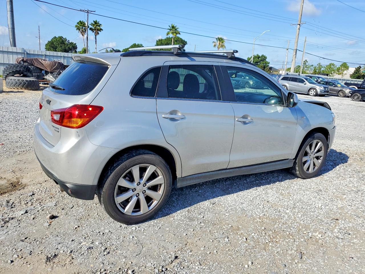 2013 Mitsubishi Outlander Sport Se Silver vin: 4A4AP4AU2DE002097