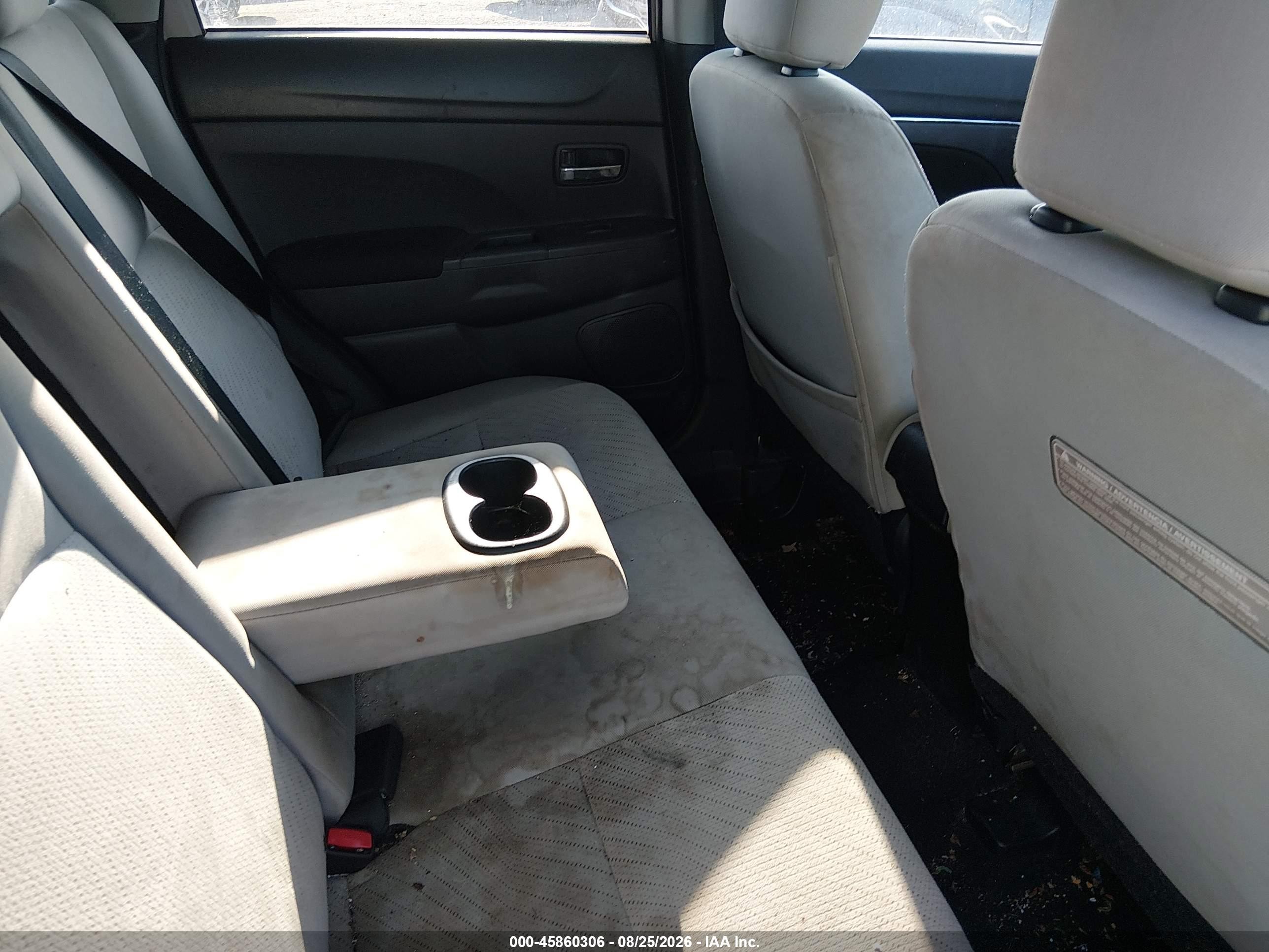 2015 Mitsubishi Outlander Sport Se Silver vin: 4A4AP4AU4FE029532
