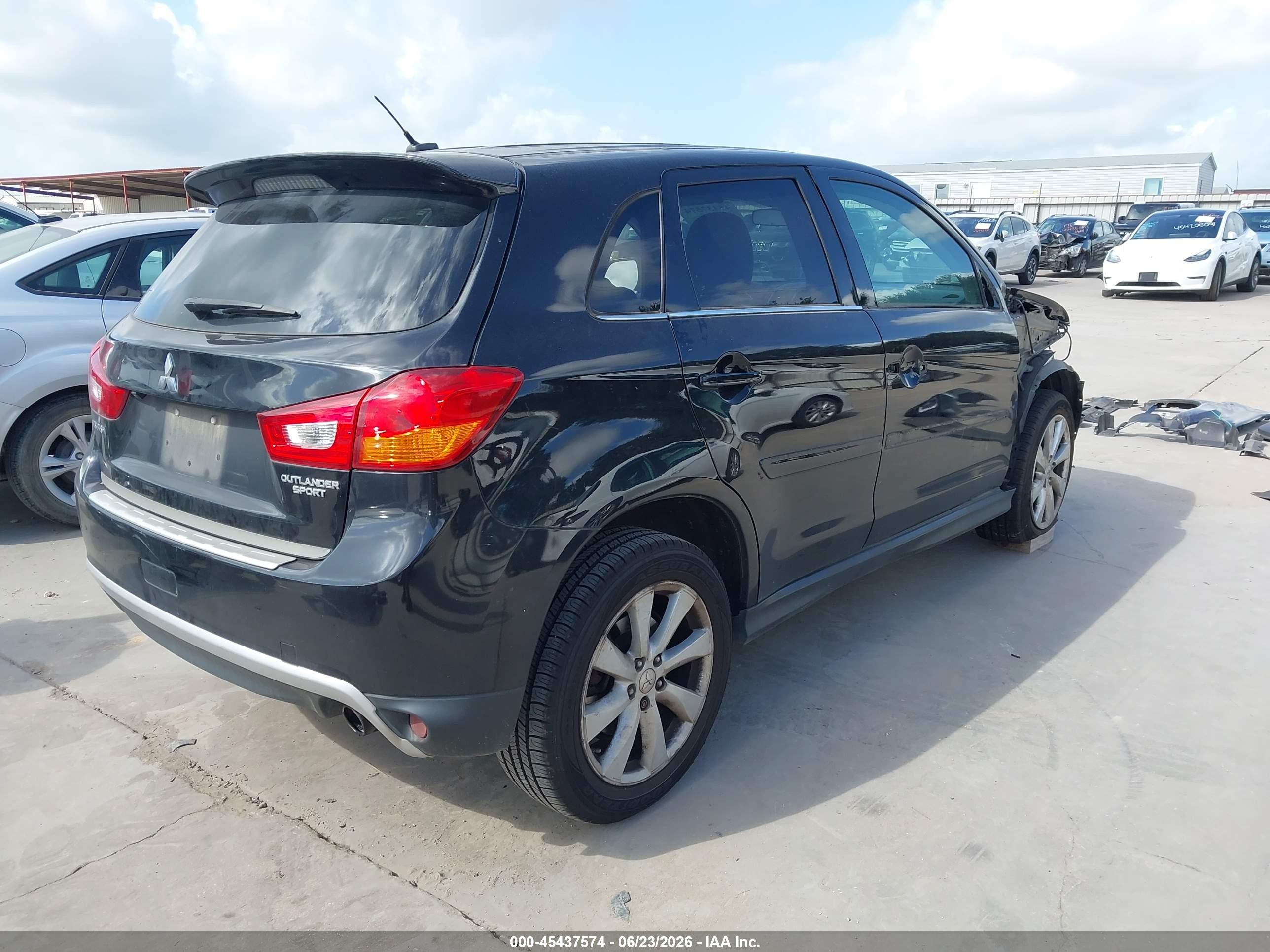 2015 Mitsubishi Outlander Sport Se Черный vin: 4A4AP4AU4FE062725
