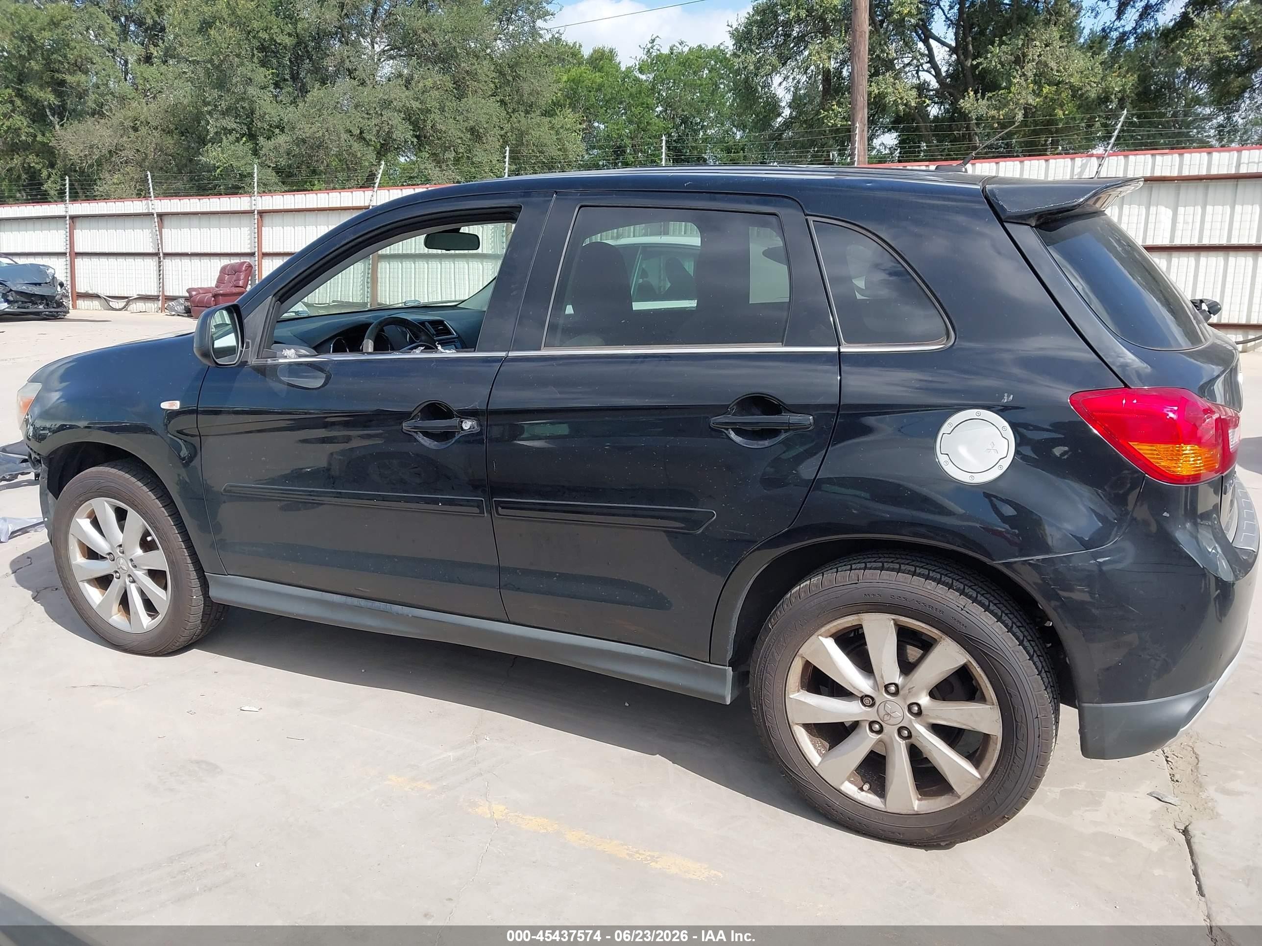 2015 Mitsubishi Outlander Sport Se Черный vin: 4A4AP4AU4FE062725