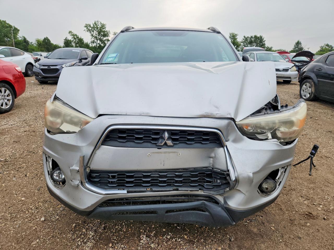 2013 Mitsubishi Outlander Sport Se Серебряный vin: 4A4AP4AU5DE001025