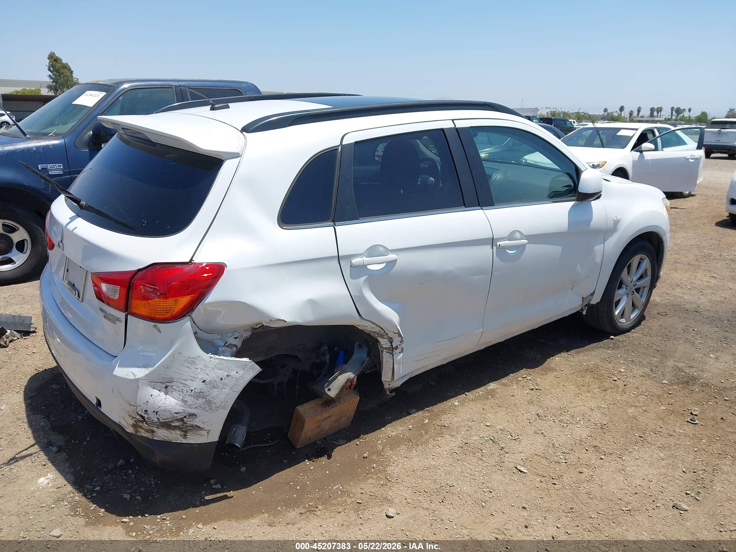 2013 Mitsubishi Outlander Sport Se Белый vin: 4A4AP4AU5DE003597