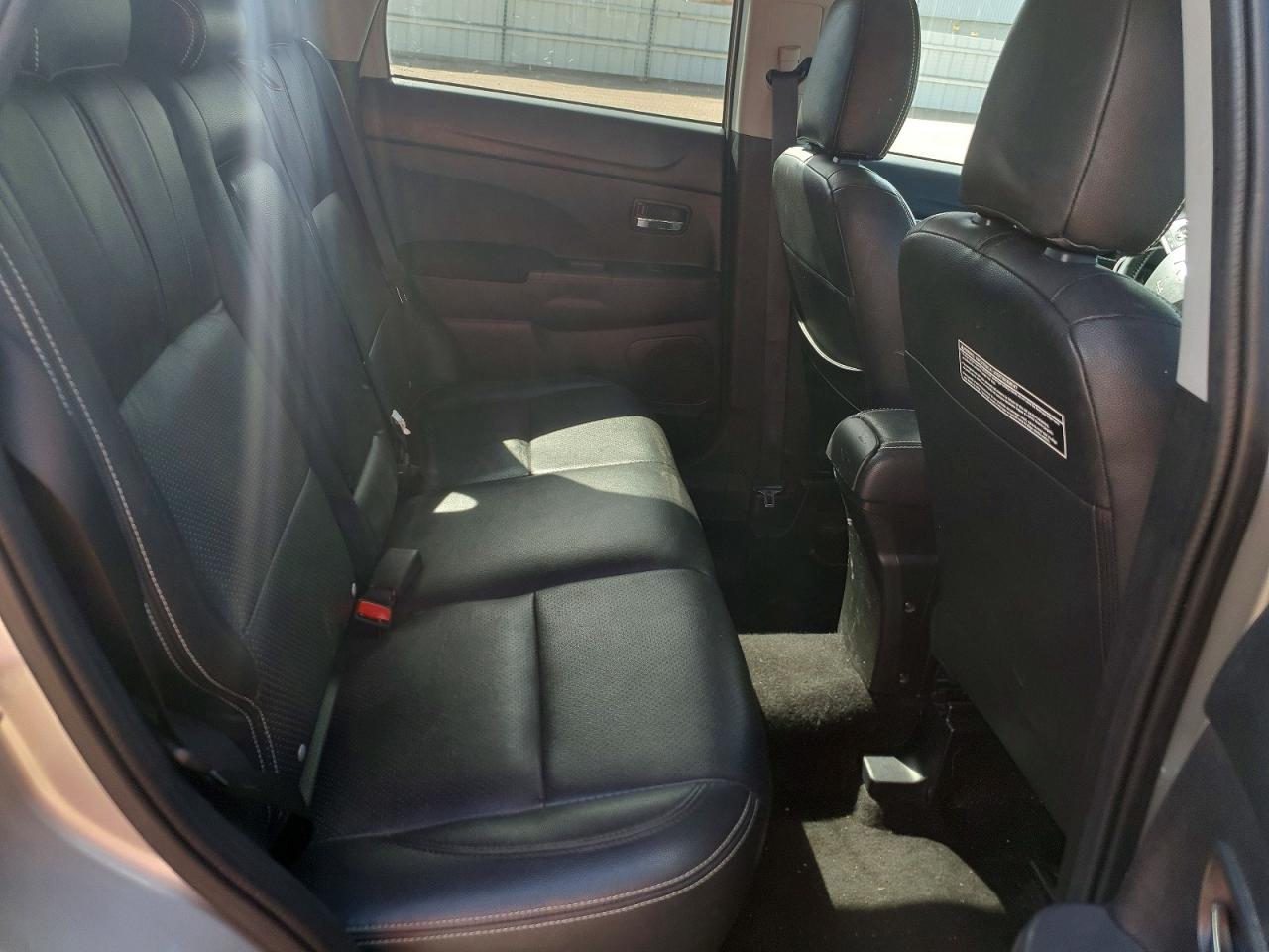 2014 Mitsubishi Outlander Sport Se Silver vin: 4A4AP4AU5EE030641