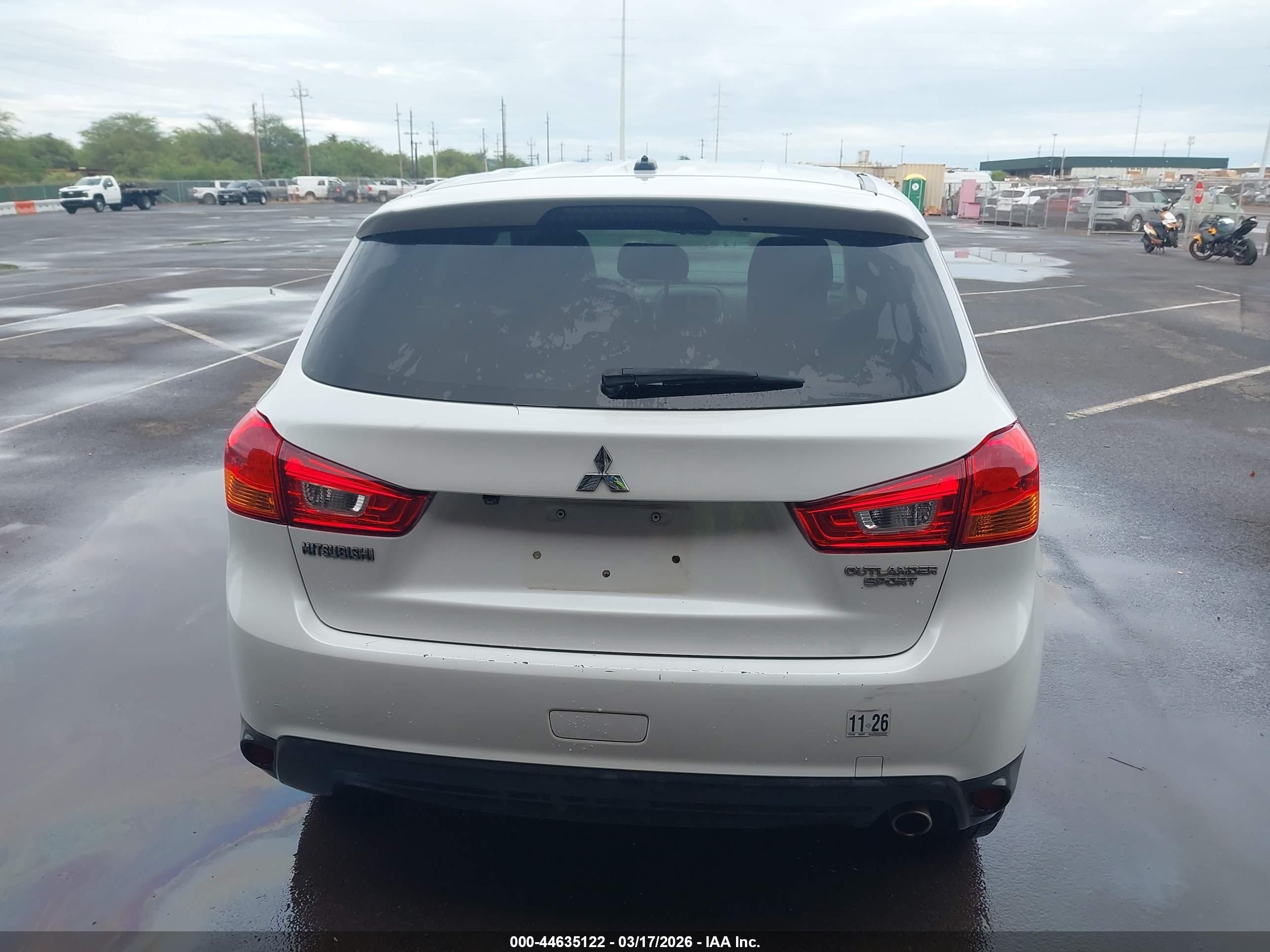 2014 Mitsubishi Outlander Sport Se White vin: 4A4AP4AU9EE020209
