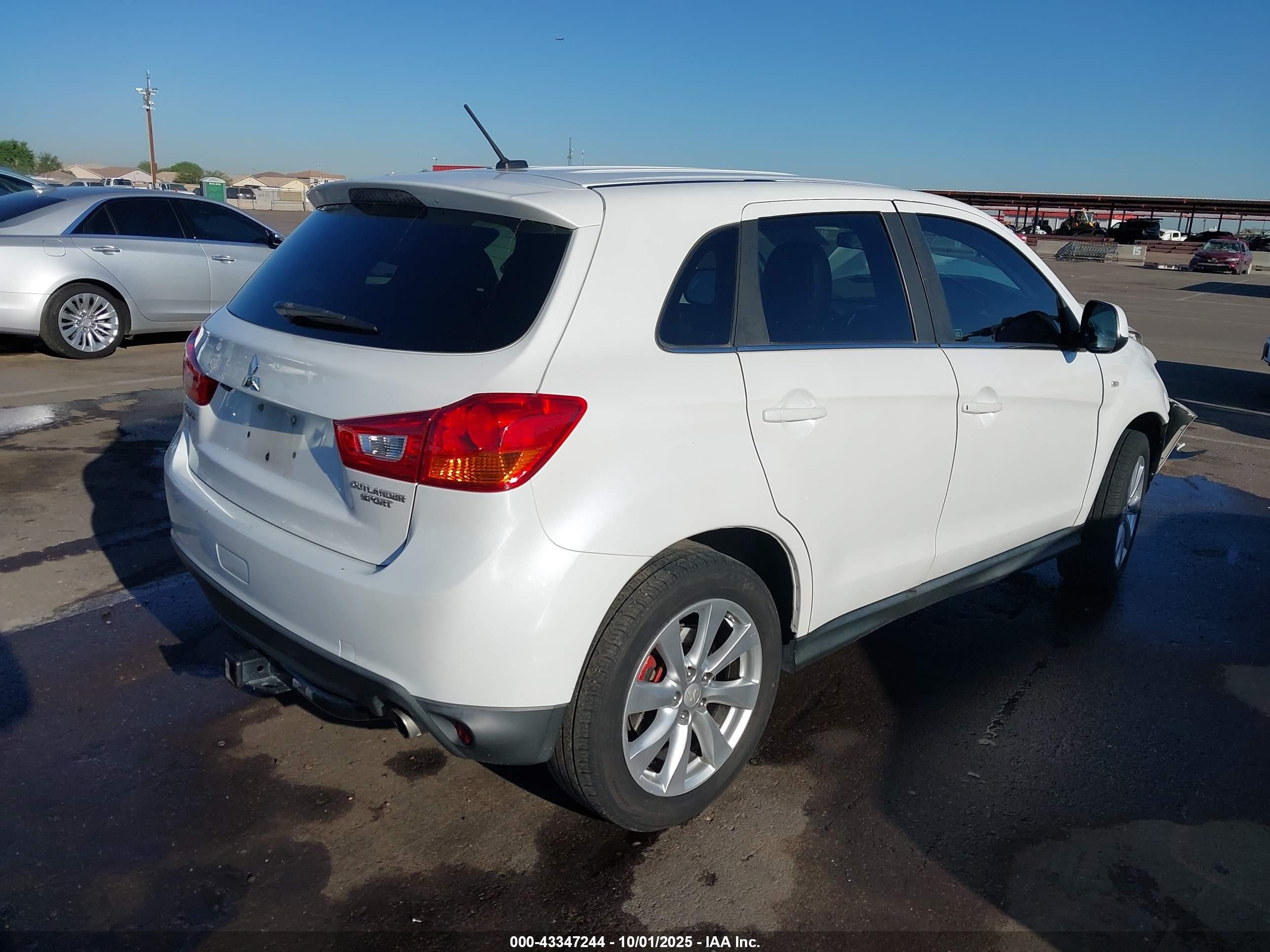 2015 Mitsubishi Outlander Sport Se White vin: 4A4AP4AUXFE009866