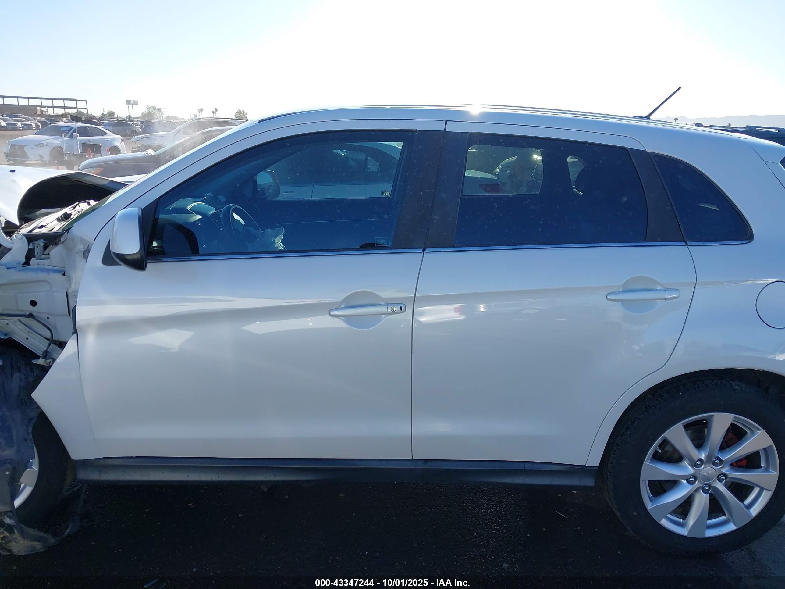 2015 Mitsubishi Outlander Sport Se White vin: 4A4AP4AUXFE009866