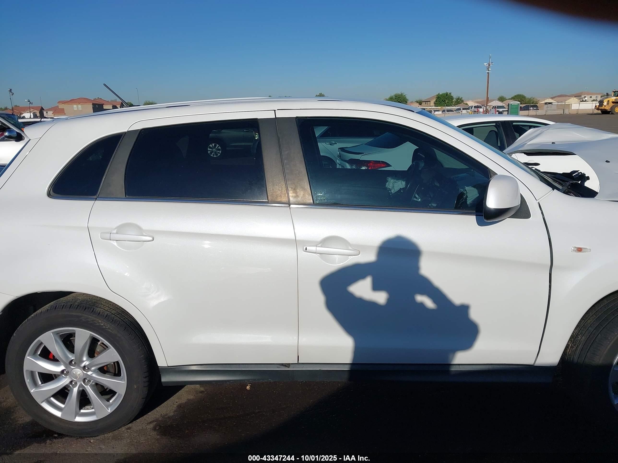 2015 Mitsubishi Outlander Sport Se White vin: 4A4AP4AUXFE009866