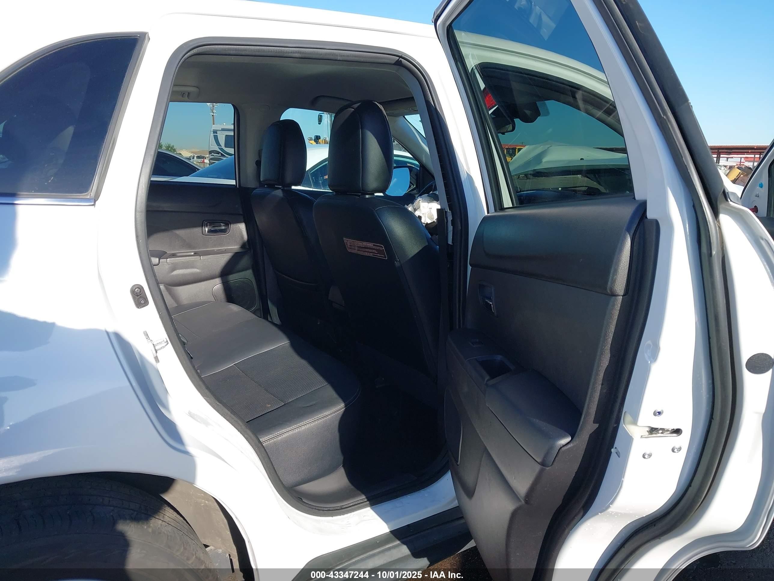 2015 Mitsubishi Outlander Sport Se White vin: 4A4AP4AUXFE009866