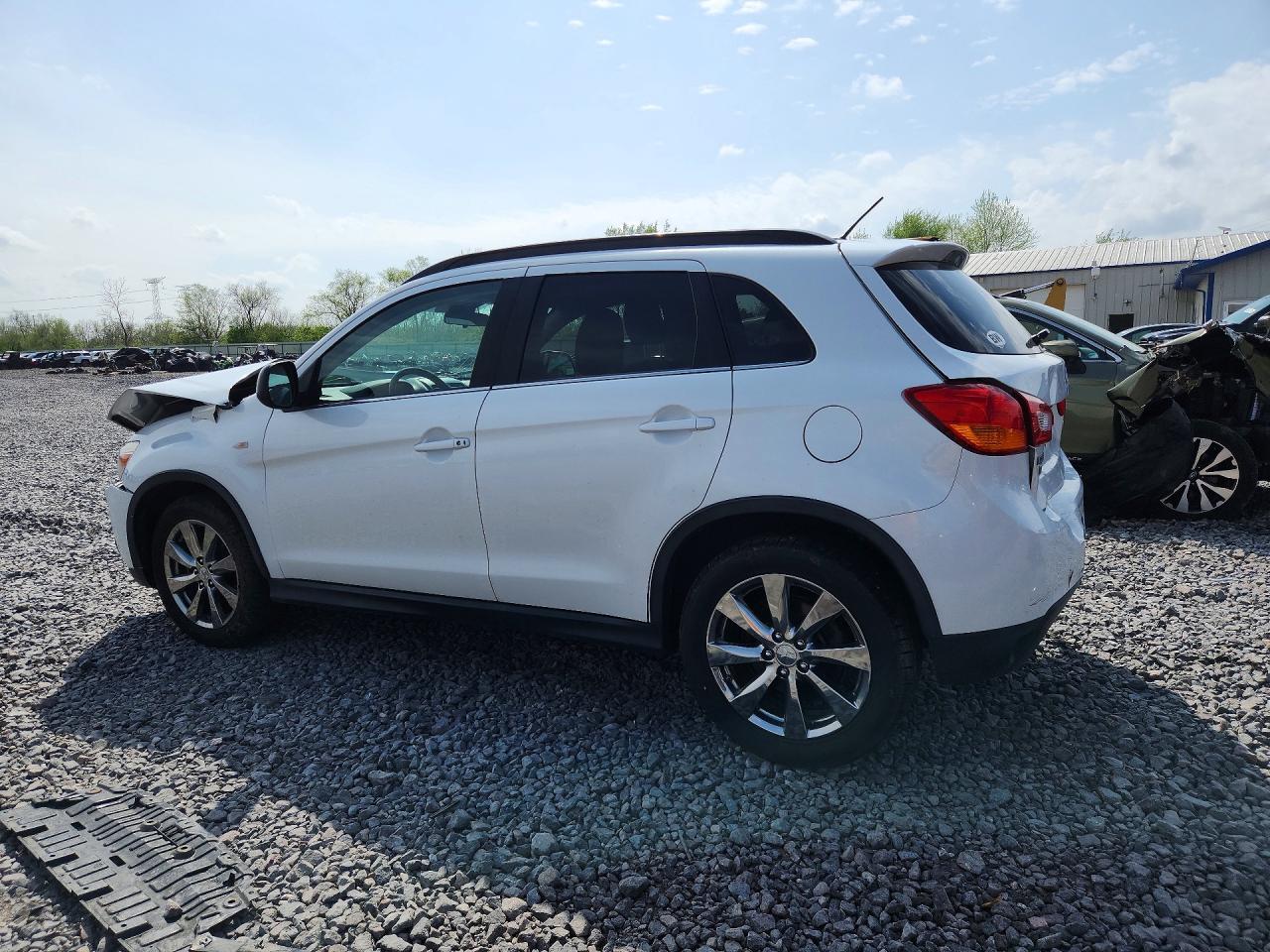 2013 Mitsubishi Outlander Sport Le White vin: 4A4AP5AU2DE021335