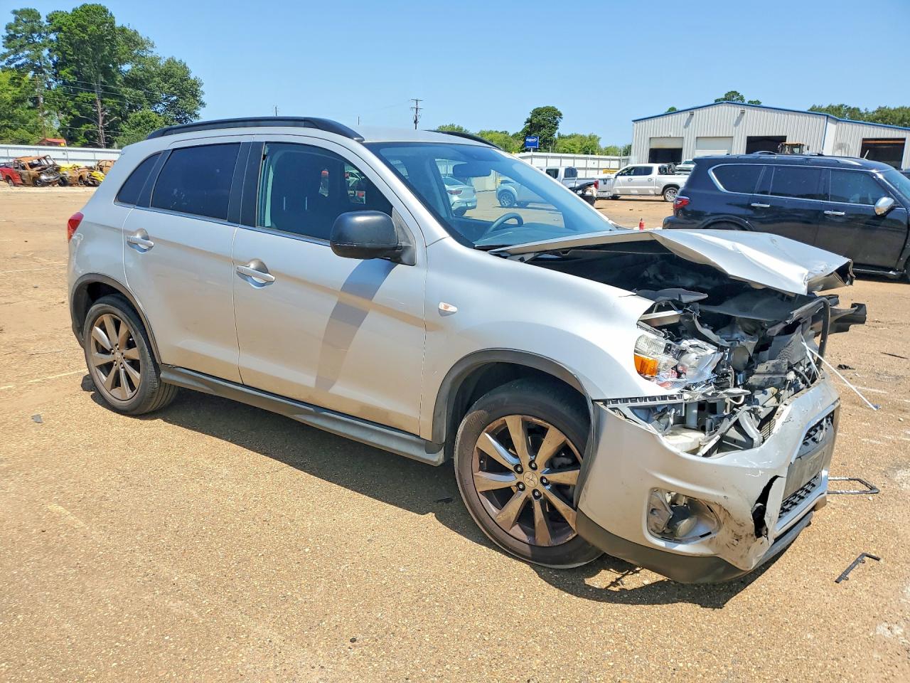 2013 Mitsubishi Outlander Sport Le Silver vin: 4A4AP5AU8DE023820