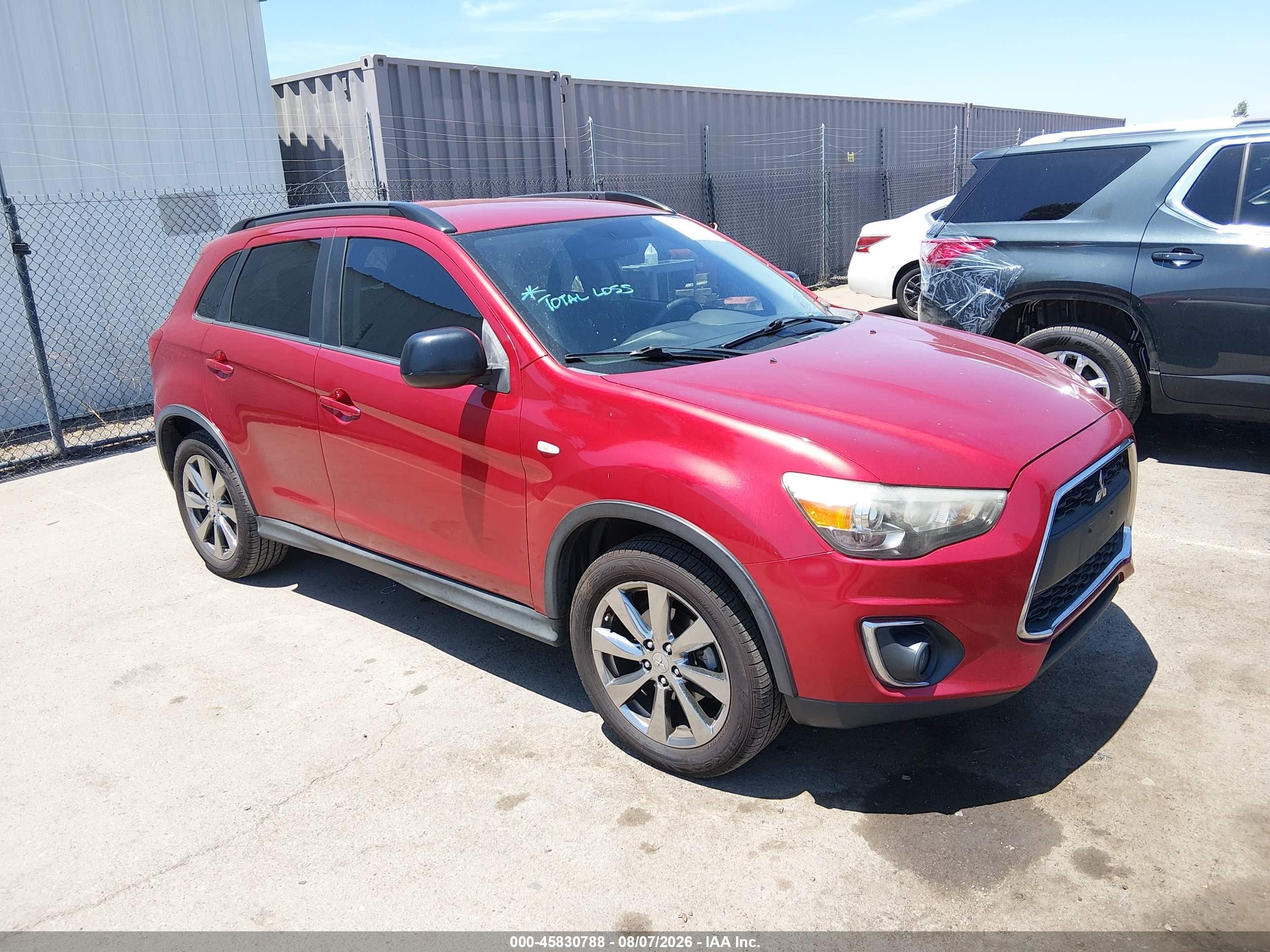 2013 Mitsubishi Outlander Sport Le Red vin: 4A4AP5AU9DE021865