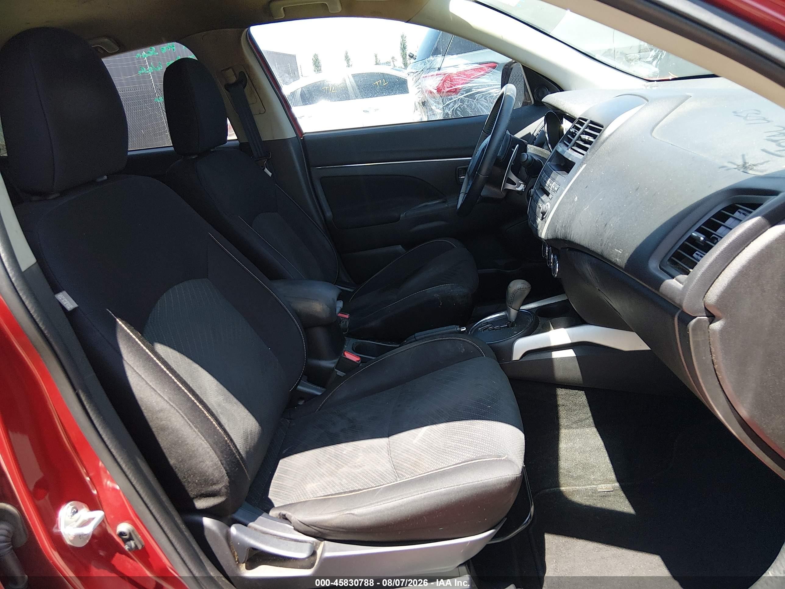 2013 Mitsubishi Outlander Sport Le Red vin: 4A4AP5AU9DE021865