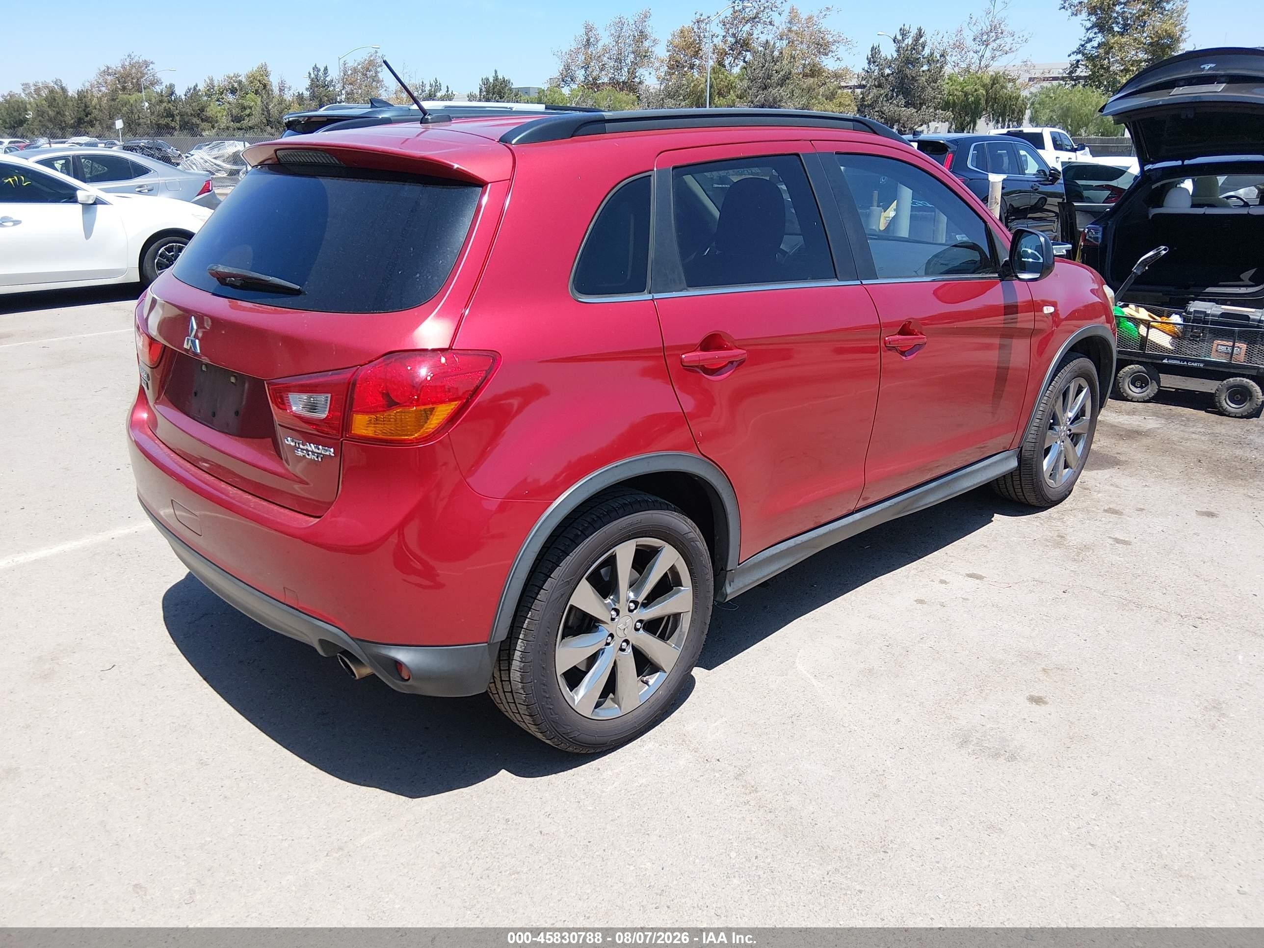 2013 Mitsubishi Outlander Sport Le Red vin: 4A4AP5AU9DE021865