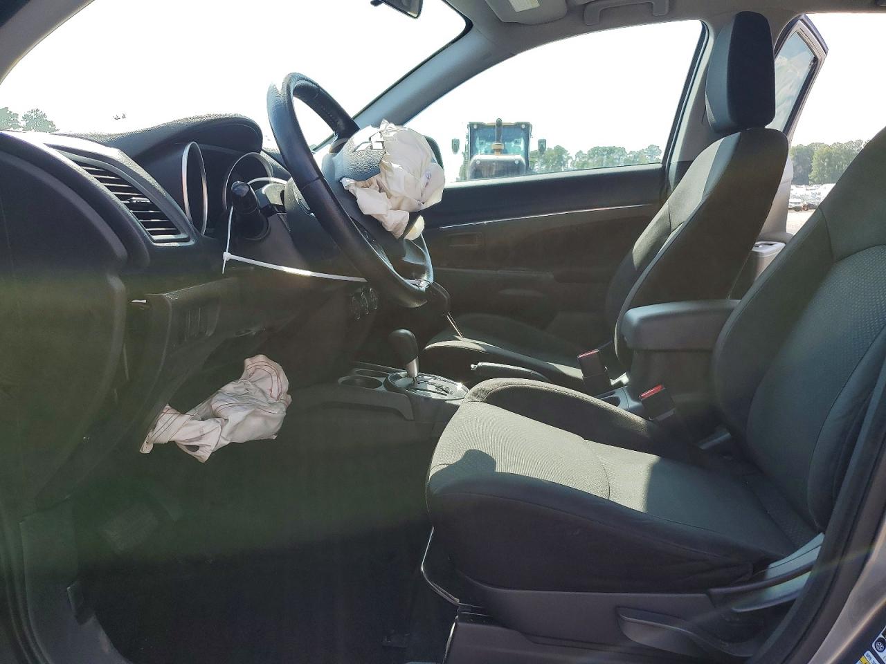 2015 Mitsubishi Outlander Sport Es Silver vin: 4A4AR3AU0FE013221