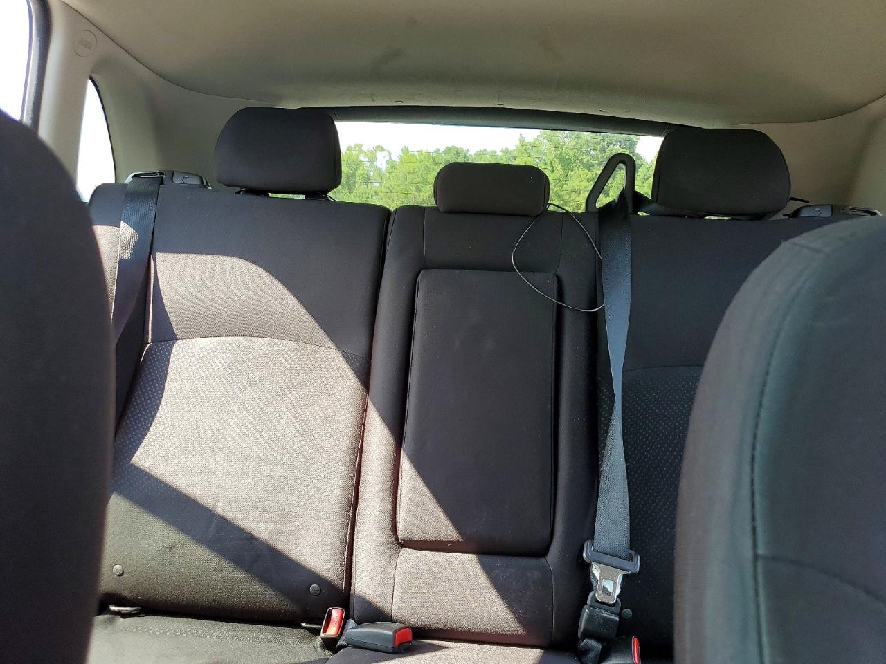 2015 Mitsubishi Outlander Sport Es Silver vin: 4A4AR3AU0FE013221