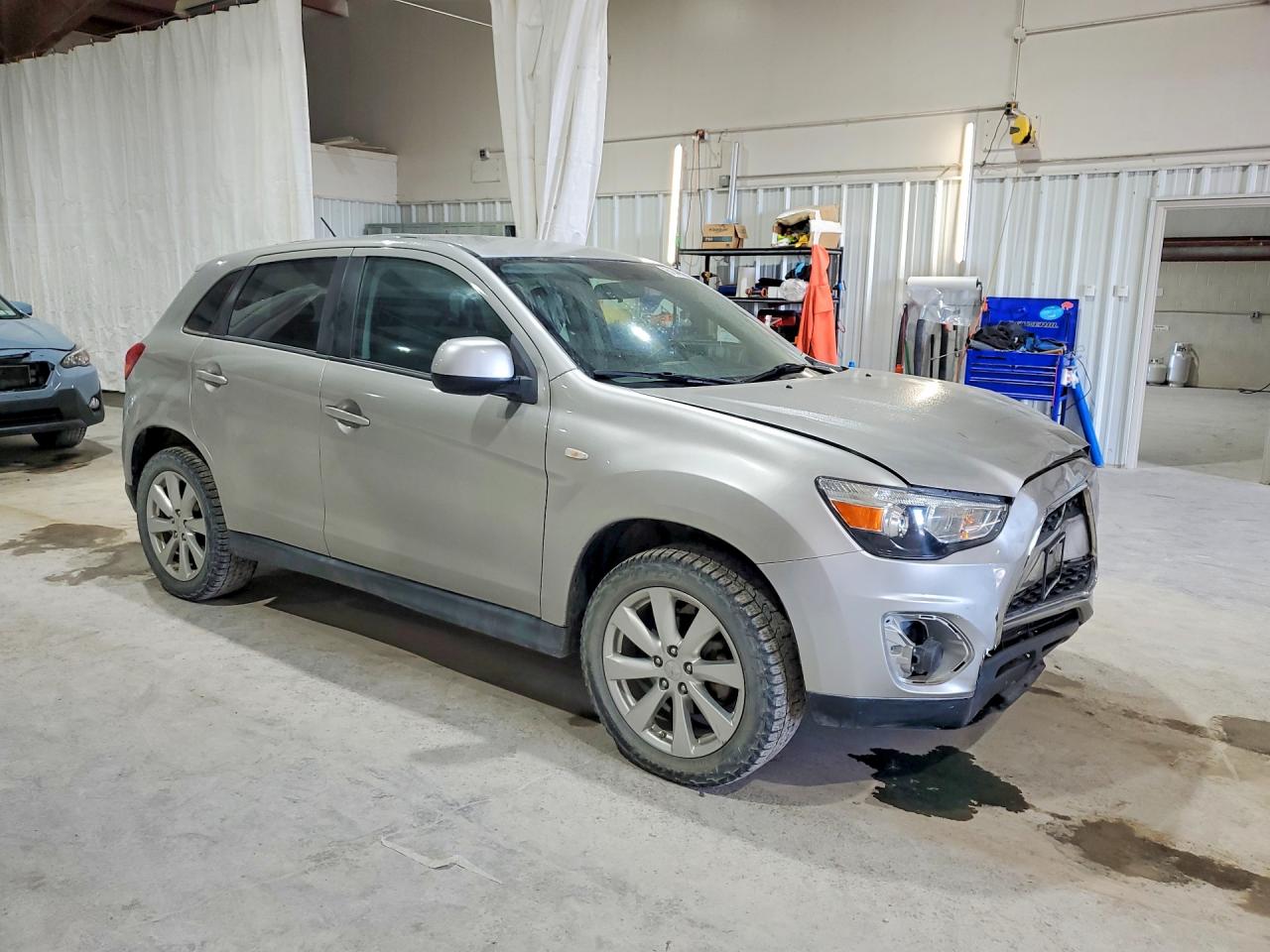 2015 Mitsubishi Outlander Sport Es Silver vin: 4A4AR3AU0FE060295