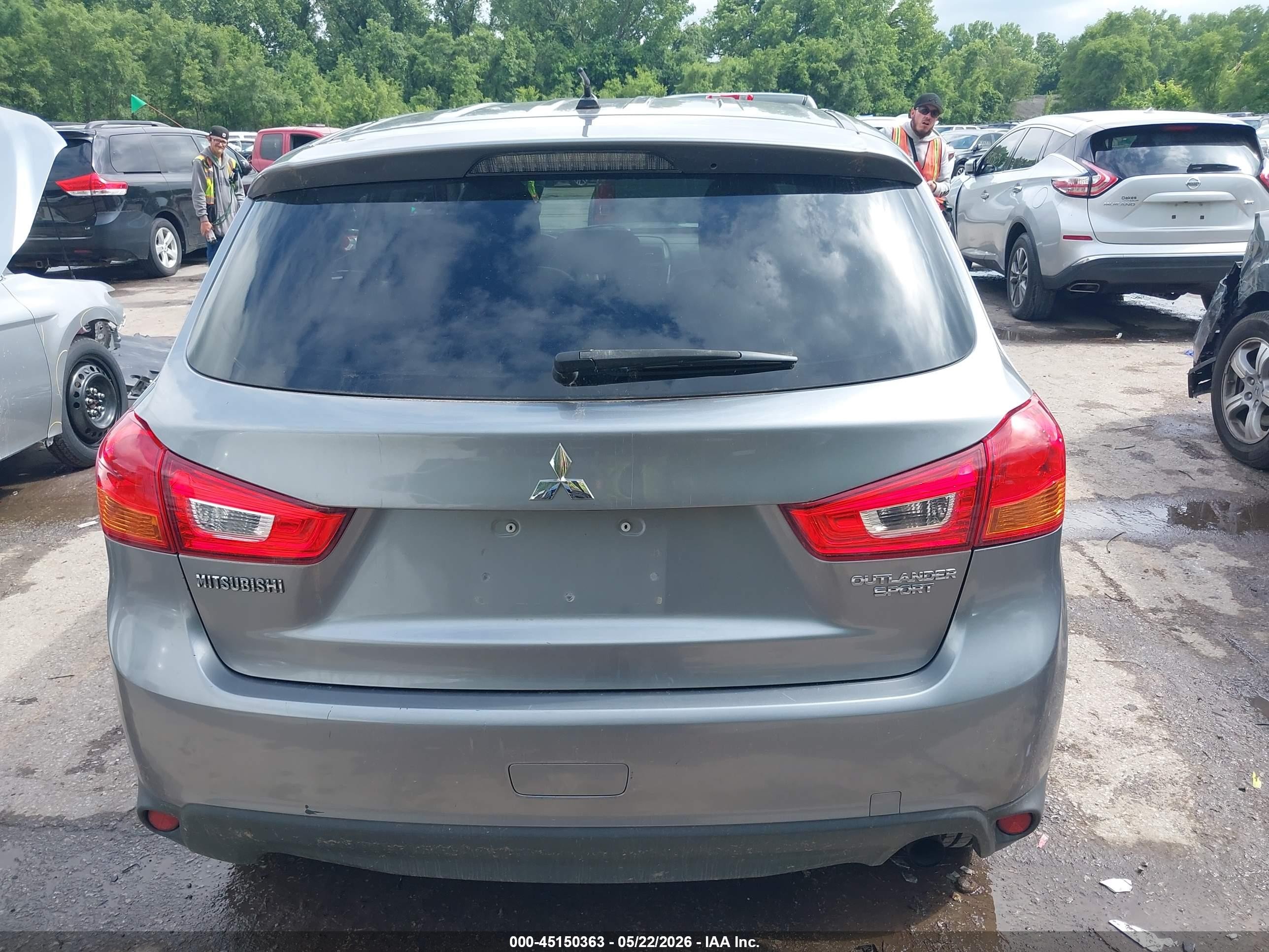 2014 Mitsubishi Outlander Sport Es Silver vin: 4A4AR3AU1EE018104