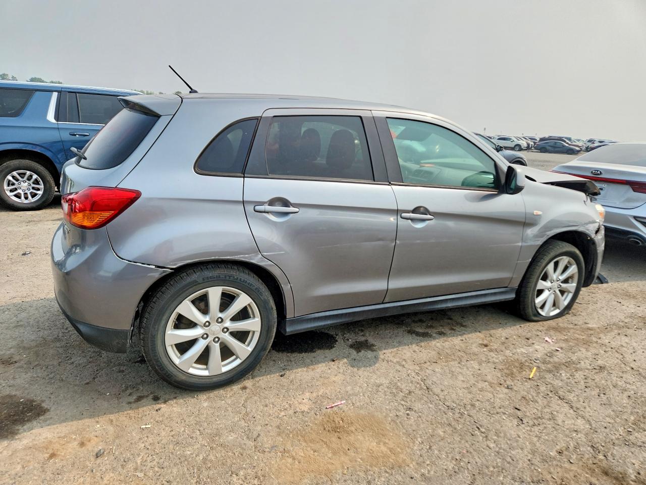 2015 Mitsubishi Outlander Sport Es Gray vin: 4A4AR3AU1FE013132