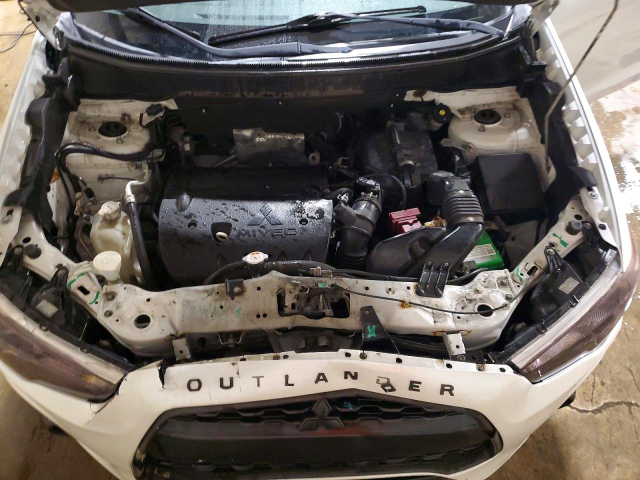 2015 Mitsubishi Outlander Sport Es White vin: 4A4AR3AU1FE042646