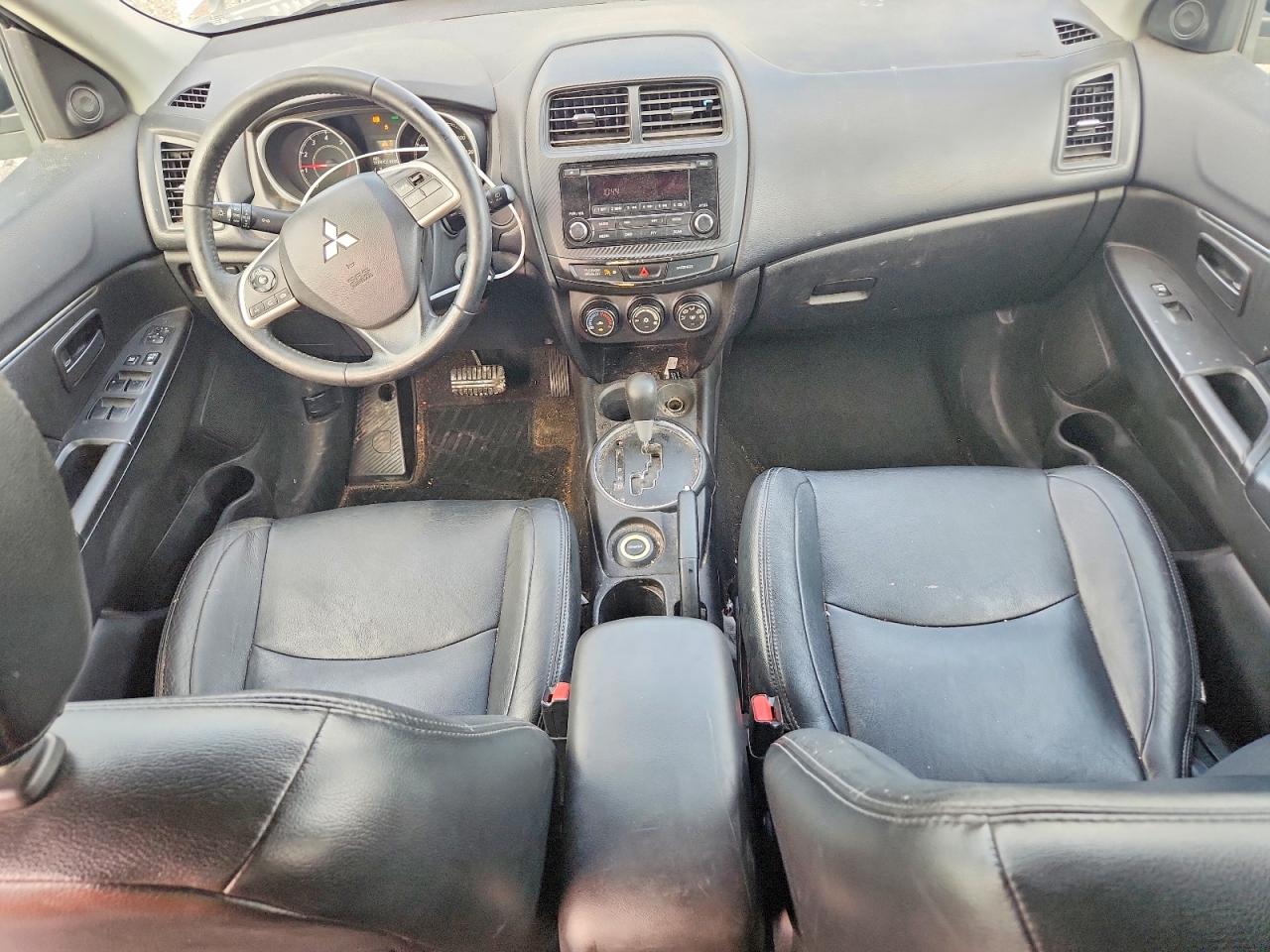 2015 Mitsubishi Outlander Sport Es White vin: 4A4AR3AU2FE020431