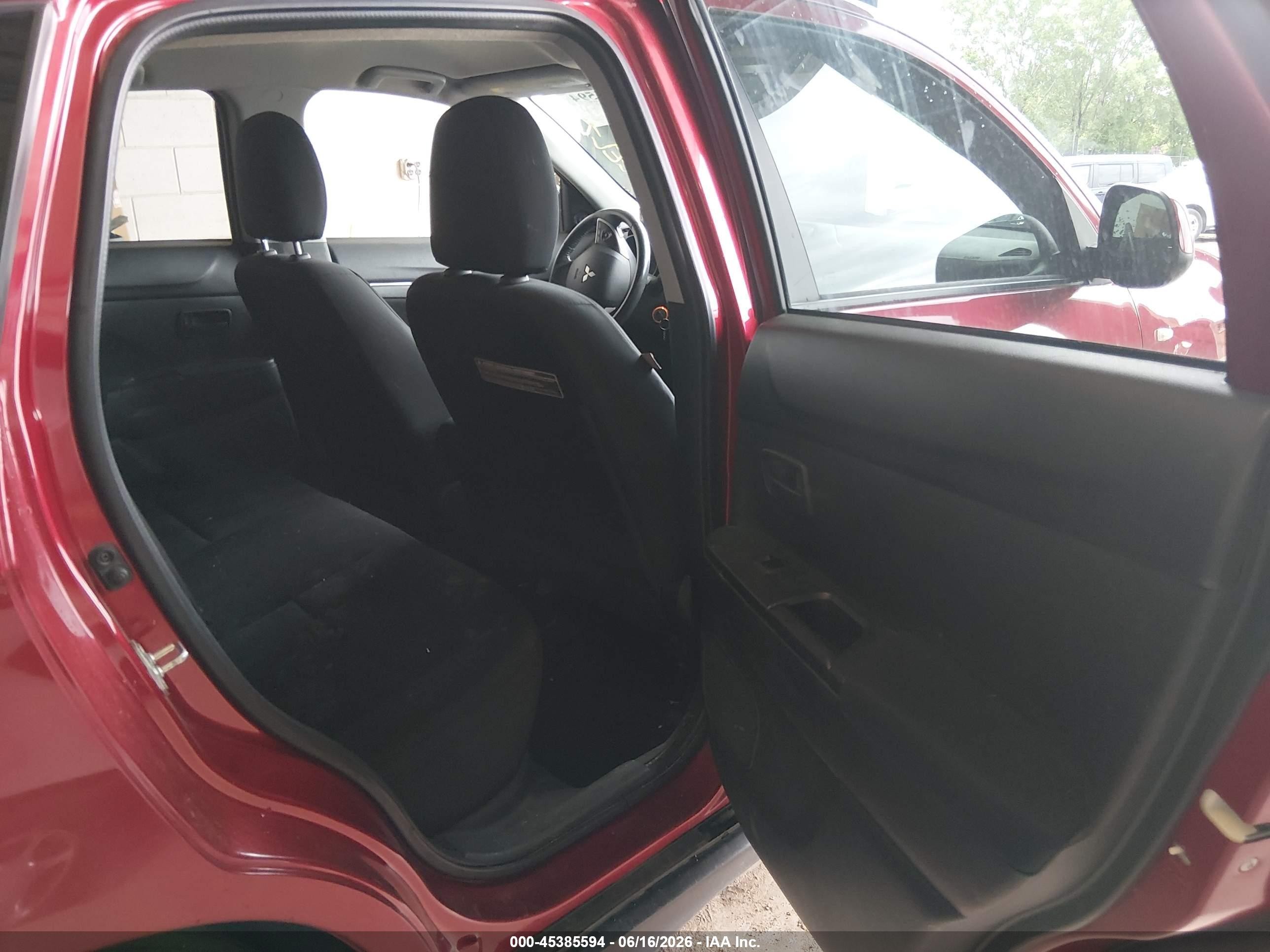 2014 Mitsubishi Outlander Sport Es Красный vin: 4A4AR3AU3EE021909