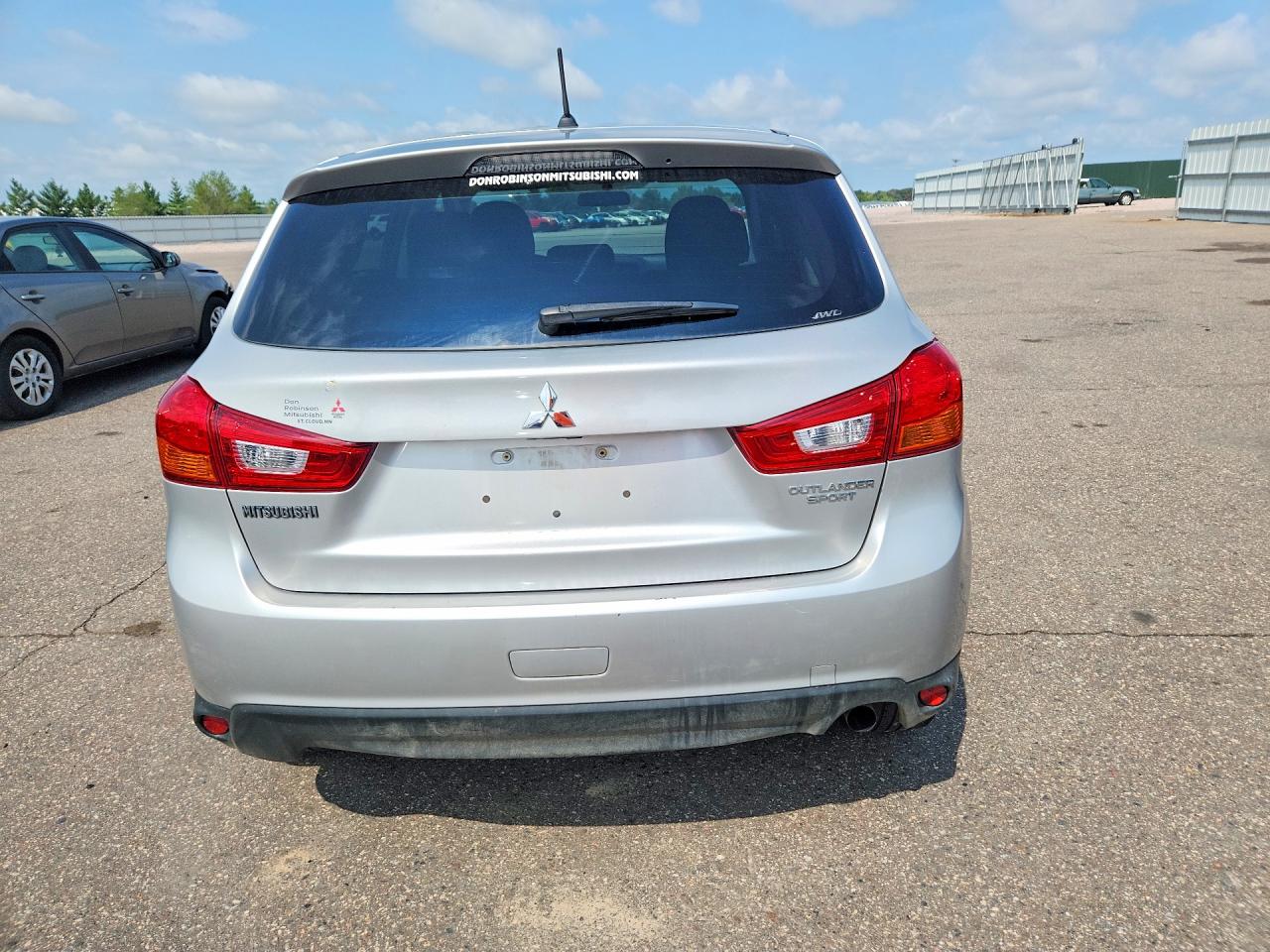 2015 Mitsubishi Outlander Sport Es Silver vin: 4A4AR3AU3FE038534