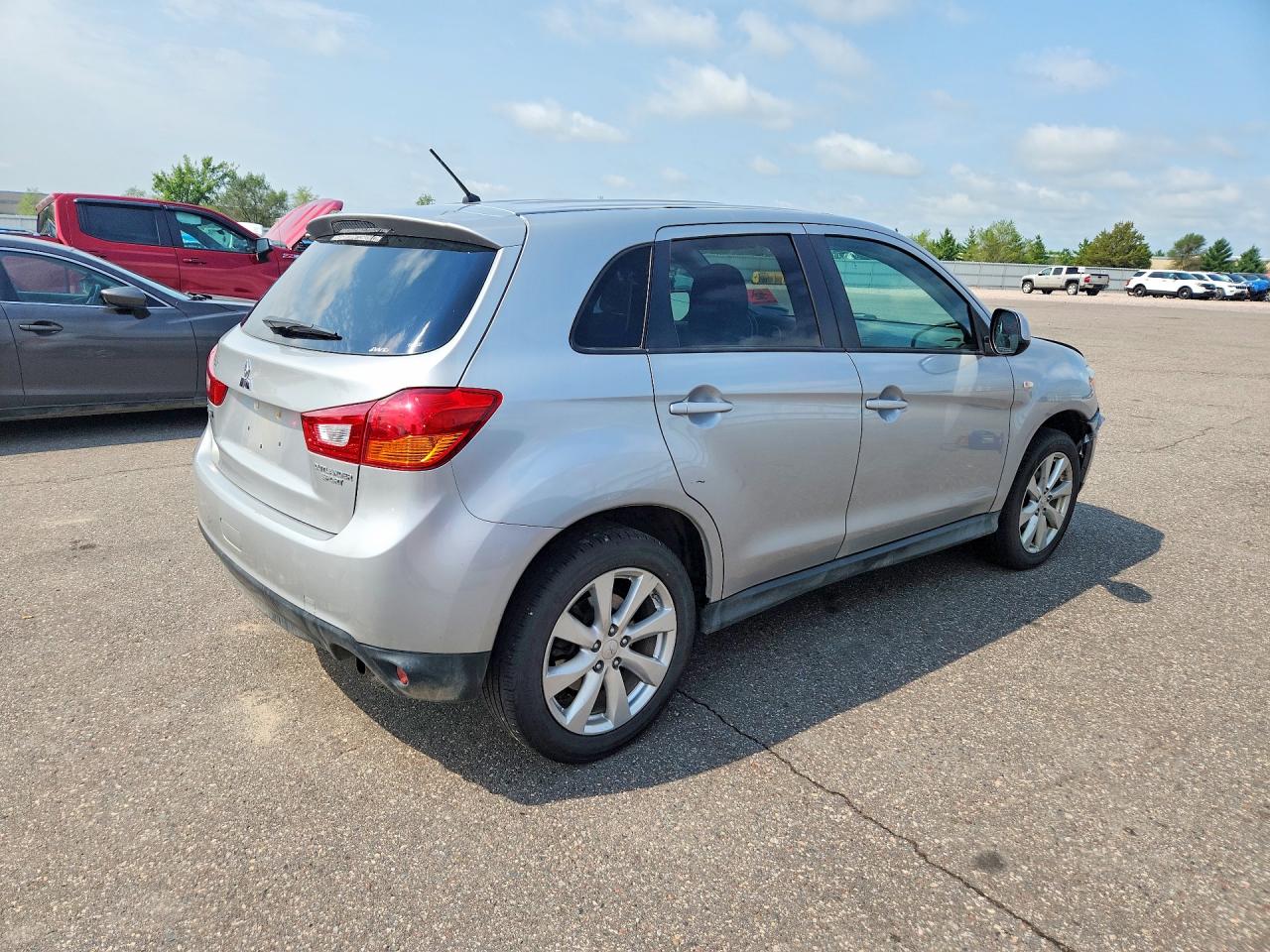 2015 Mitsubishi Outlander Sport Es Silver vin: 4A4AR3AU3FE038534