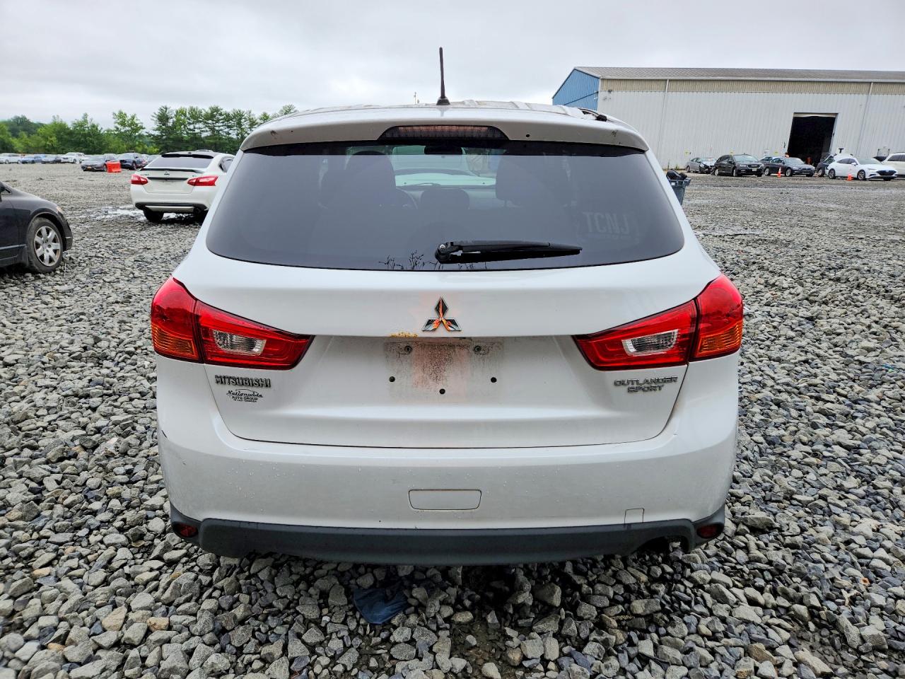 2014 Mitsubishi Outlander Sport Es White vin: 4A4AR3AU4EE011793
