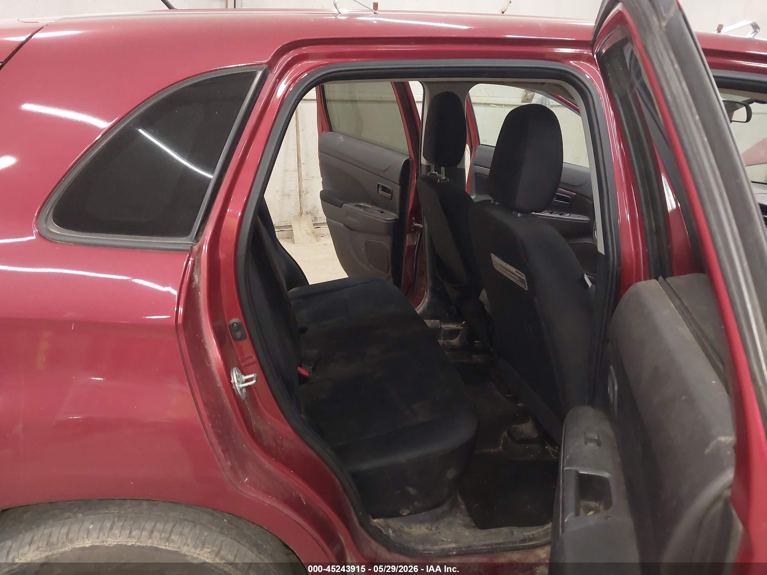 2015 Mitsubishi Outlander Sport Es Red vin: 4A4AR3AU4FE054080