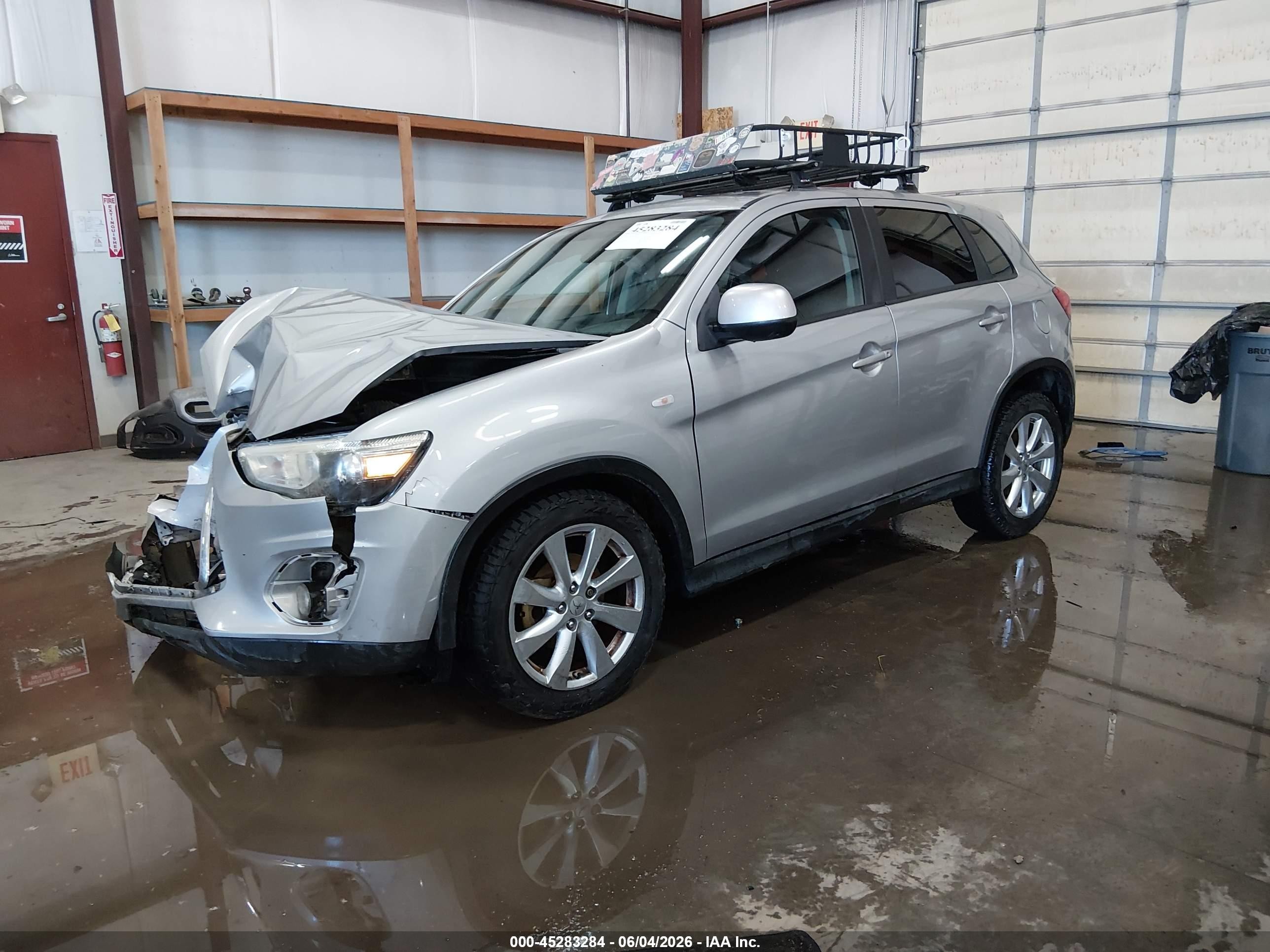 2015 Mitsubishi Outlander Sport Es Silver vin: 4A4AR3AU4FE062003