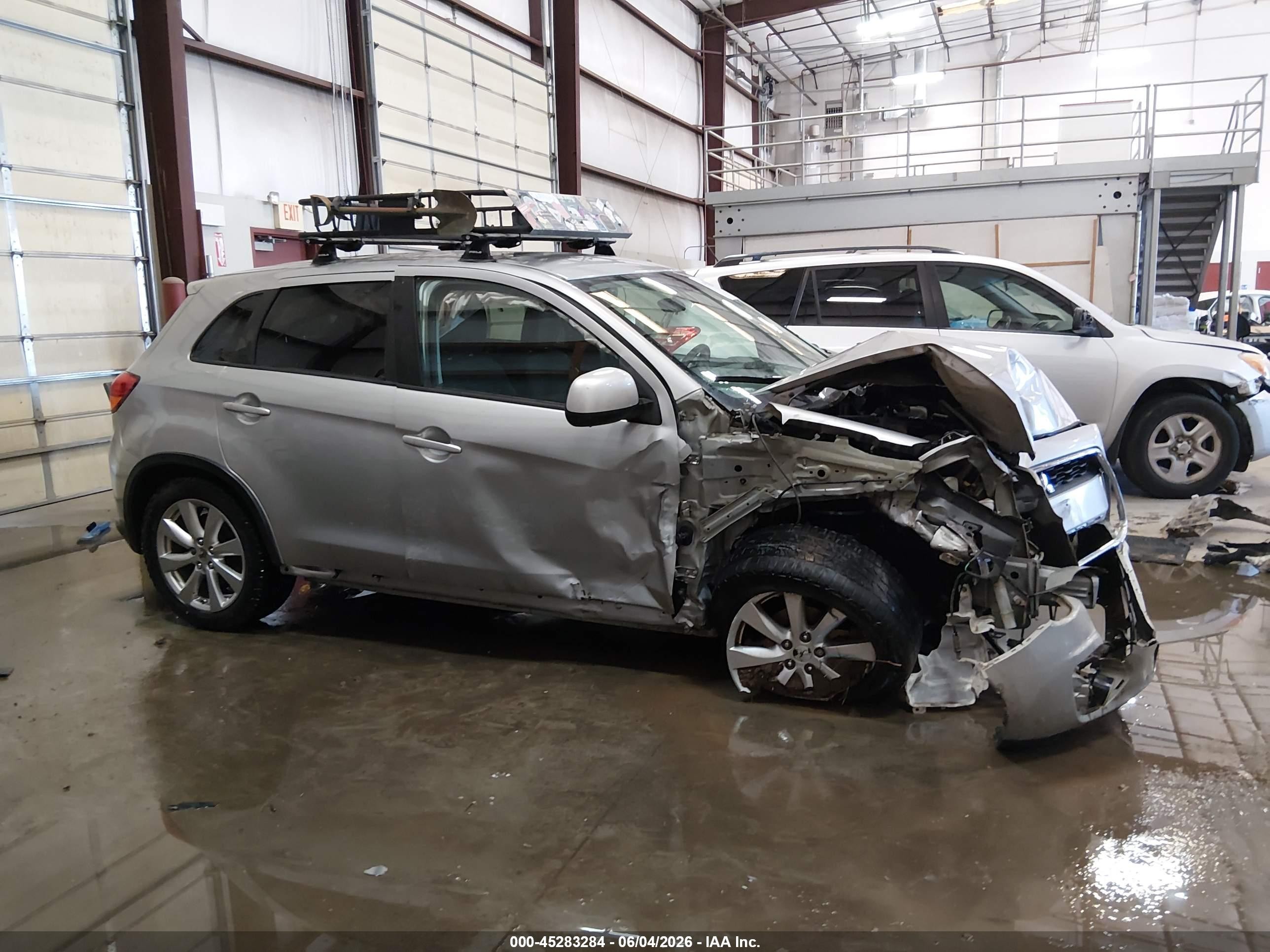 2015 Mitsubishi Outlander Sport Es Silver vin: 4A4AR3AU4FE062003