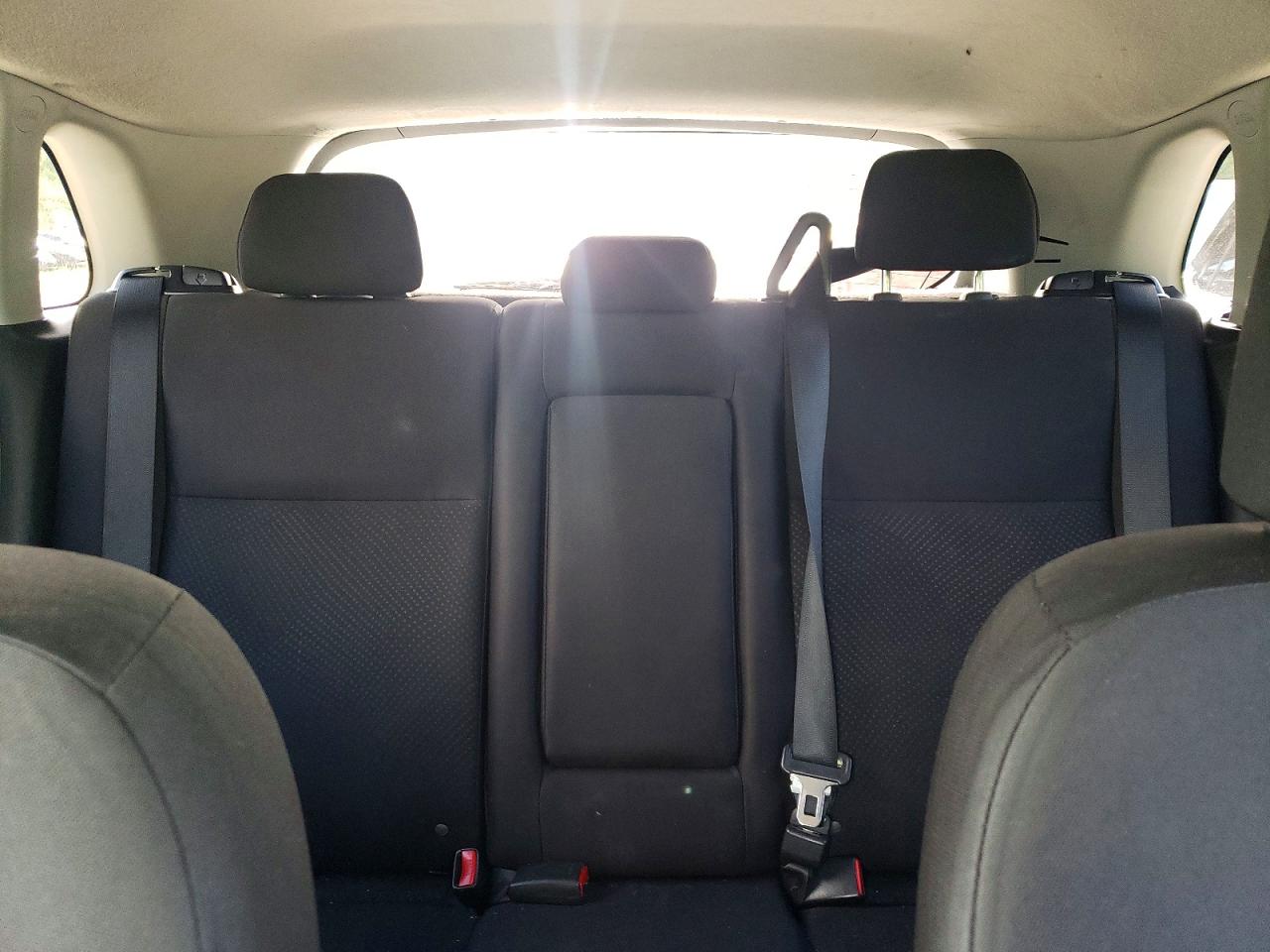 2013 Mitsubishi Outlander Sport Es Silver vin: 4A4AR3AU5DE022980