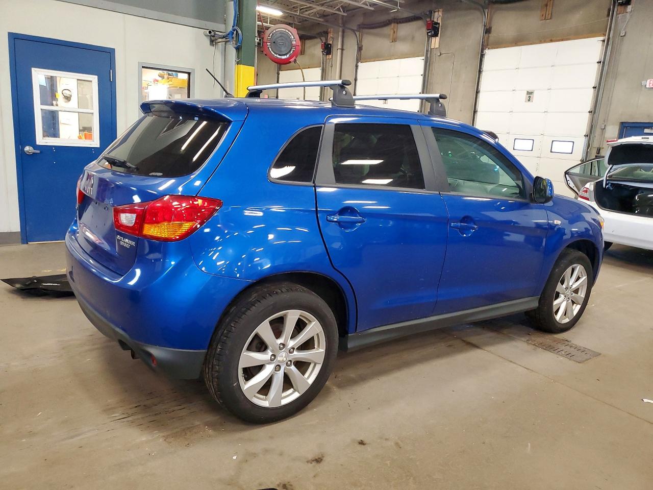 2015 Mitsubishi Outlander Sport Es Blue vin: 4A4AR3AU6FE015636