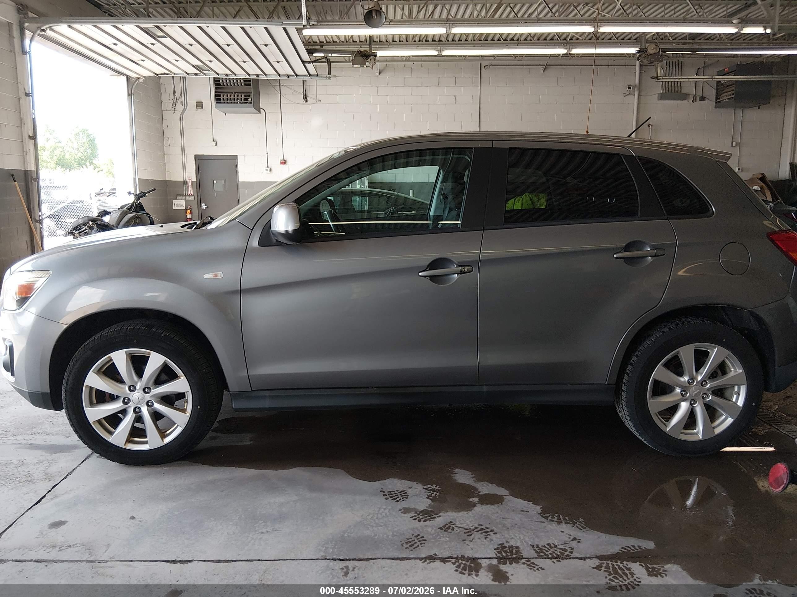 2015 Mitsubishi Outlander Sport Es Gray vin: 4A4AR3AU7FE043770