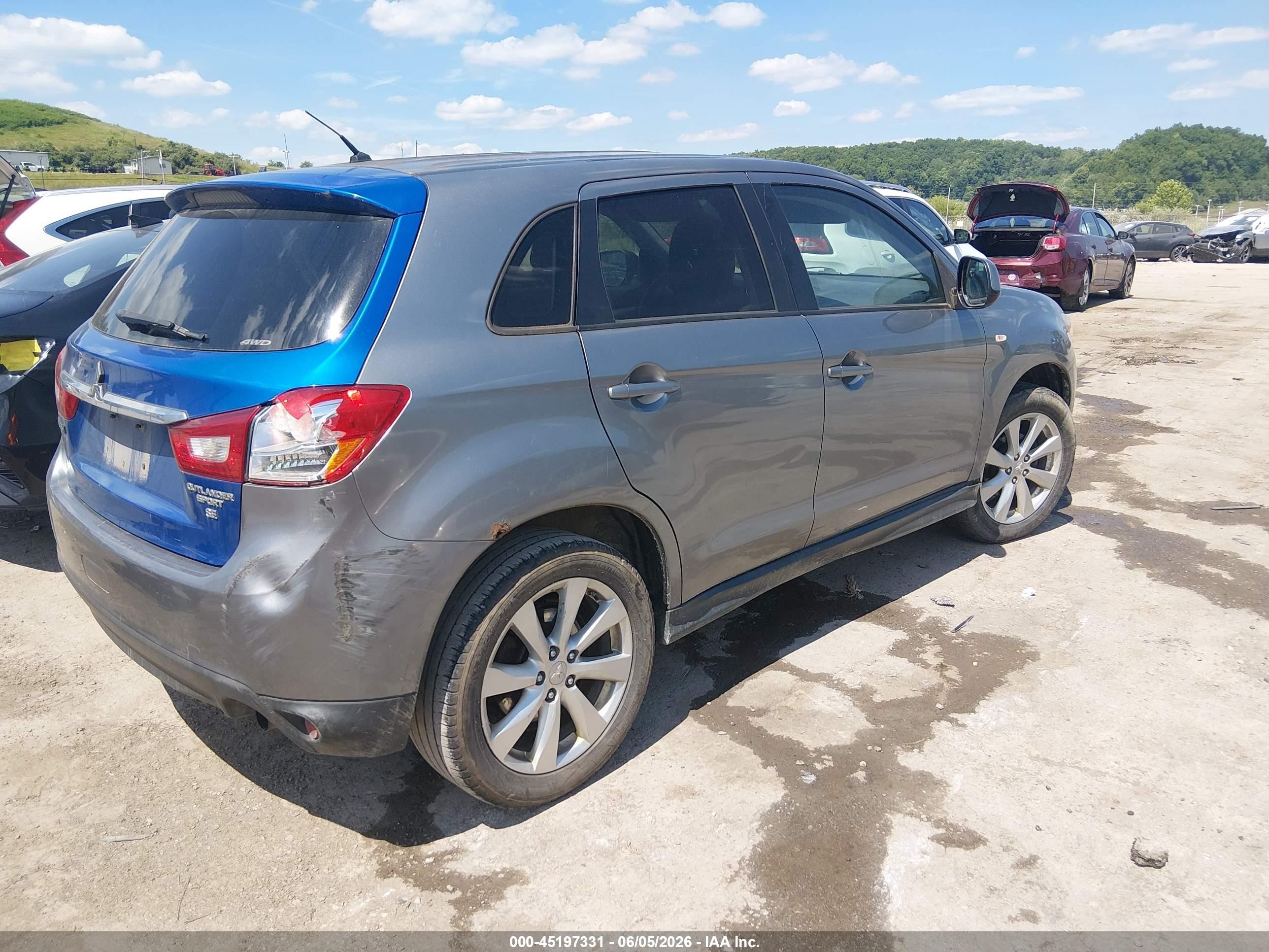 2014 Mitsubishi Outlander Sport Es Gray vin: 4A4AR3AU8EE017063