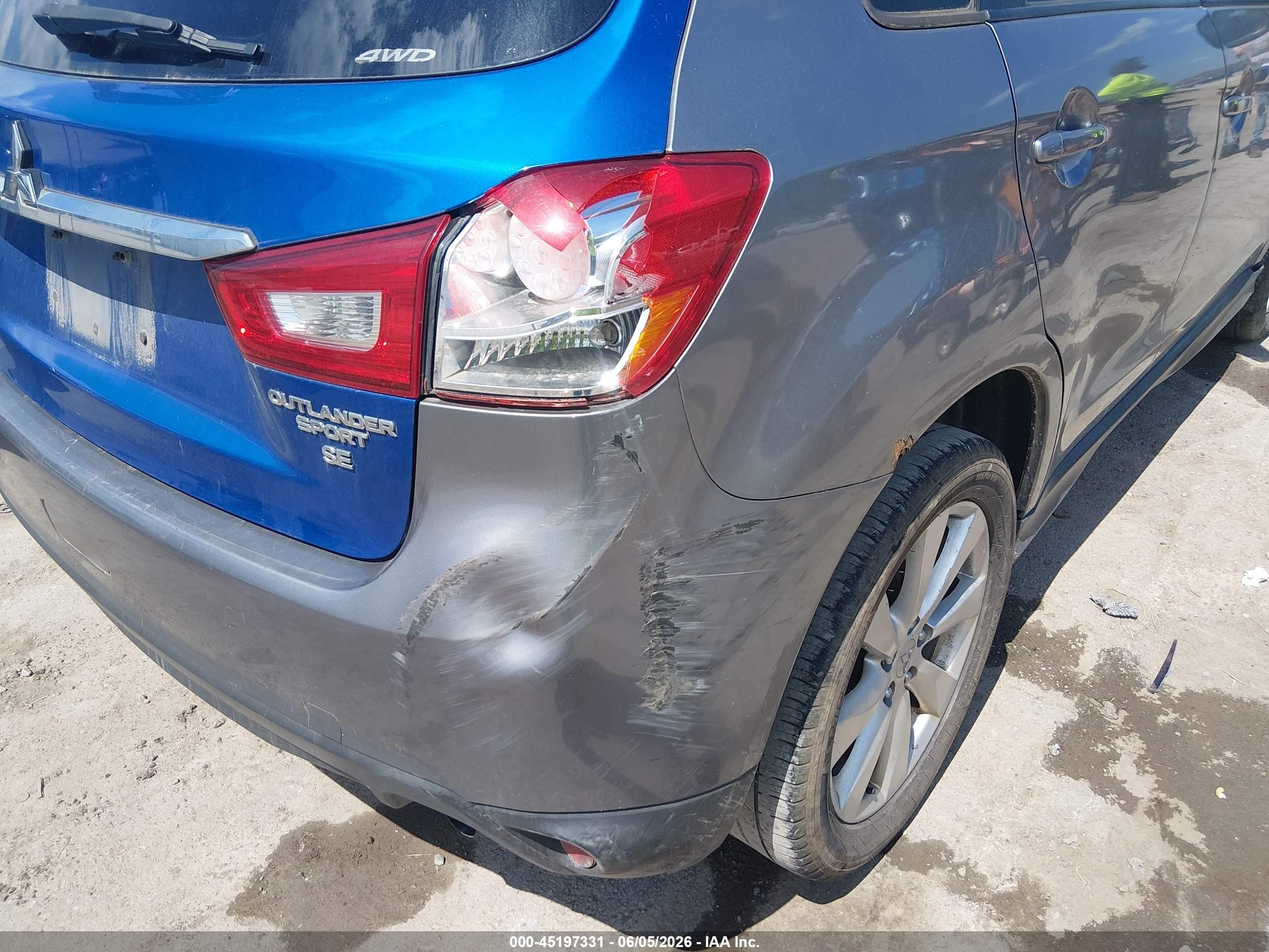 2014 Mitsubishi Outlander Sport Es Gray vin: 4A4AR3AU8EE017063
