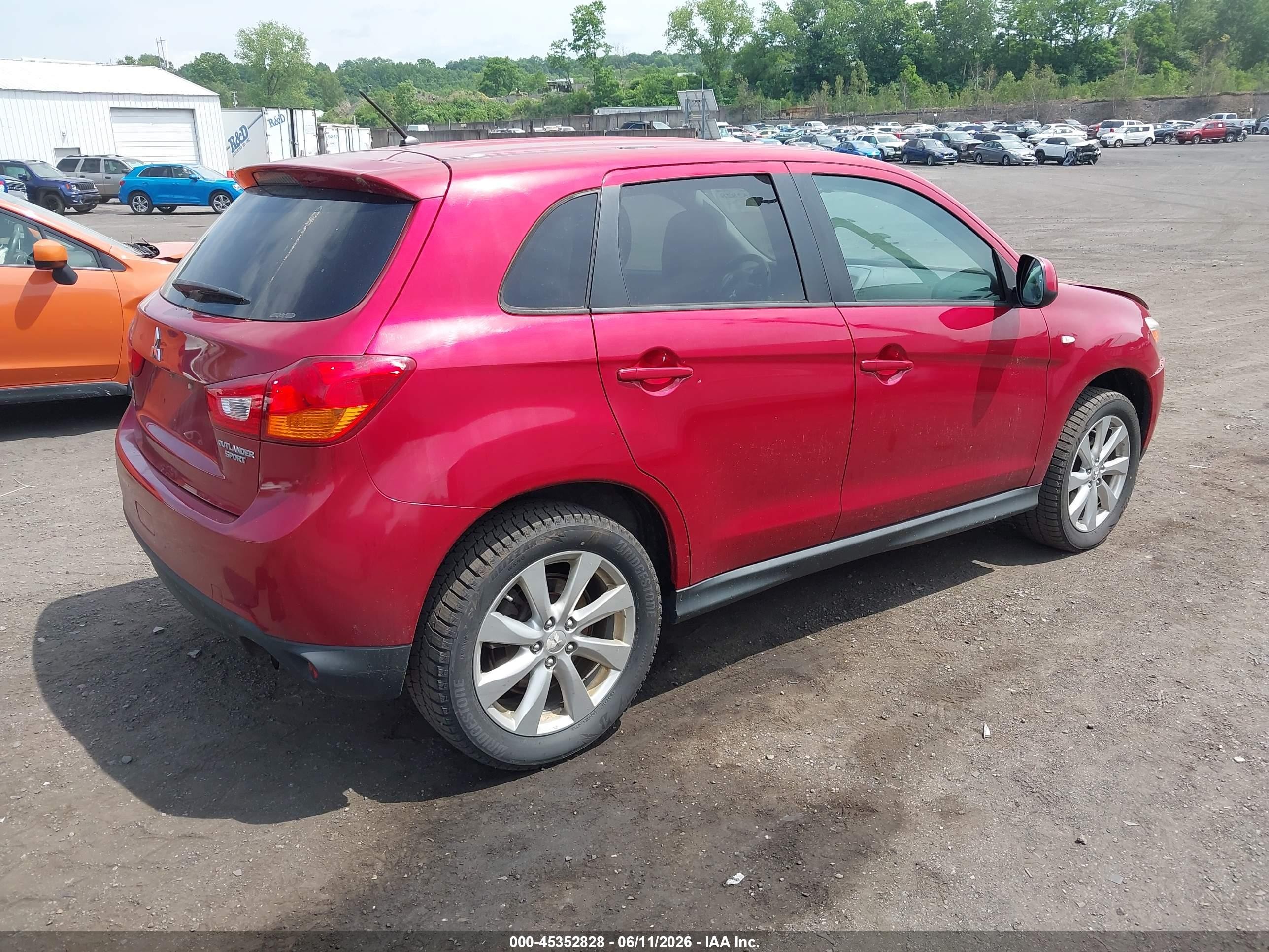 2015 Mitsubishi Outlander Sport Es Red vin: 4A4AR3AU8FE020563