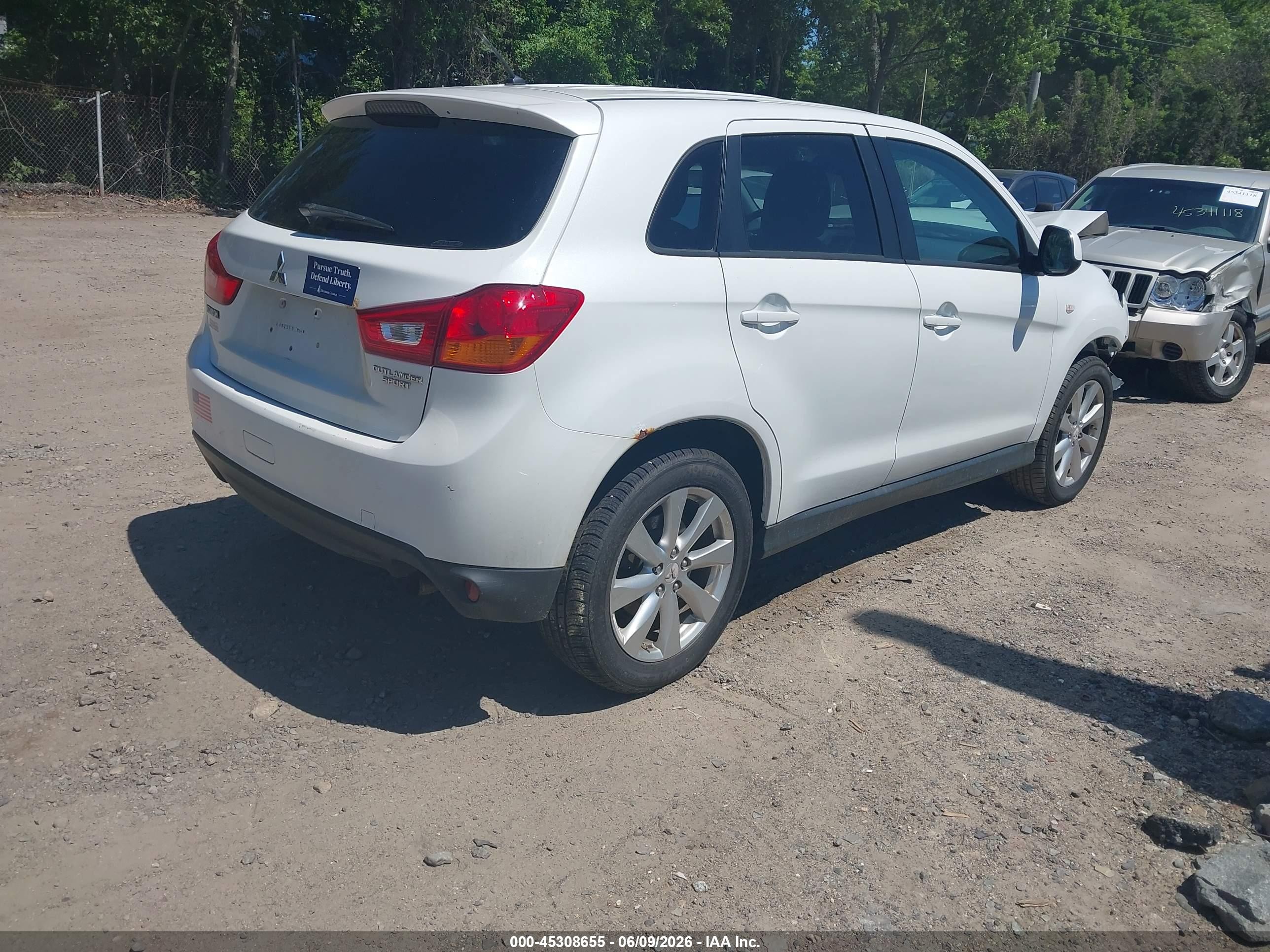 2015 Mitsubishi Outlander Sport Es White vin: 4A4AR3AUXFE034450