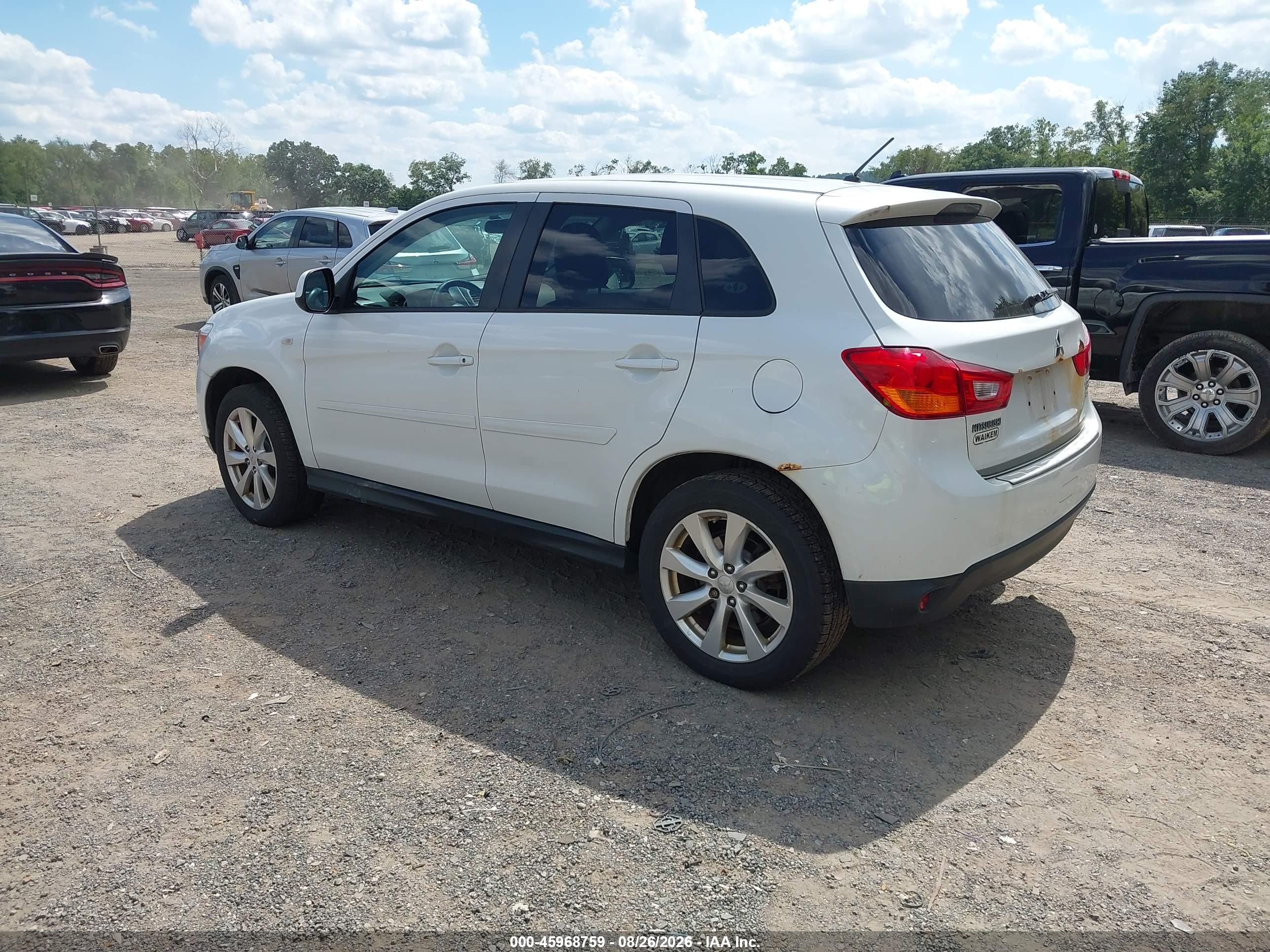 2015 Mitsubishi Outlander Sport Es White vin: 4A4AR3AW1FE025217