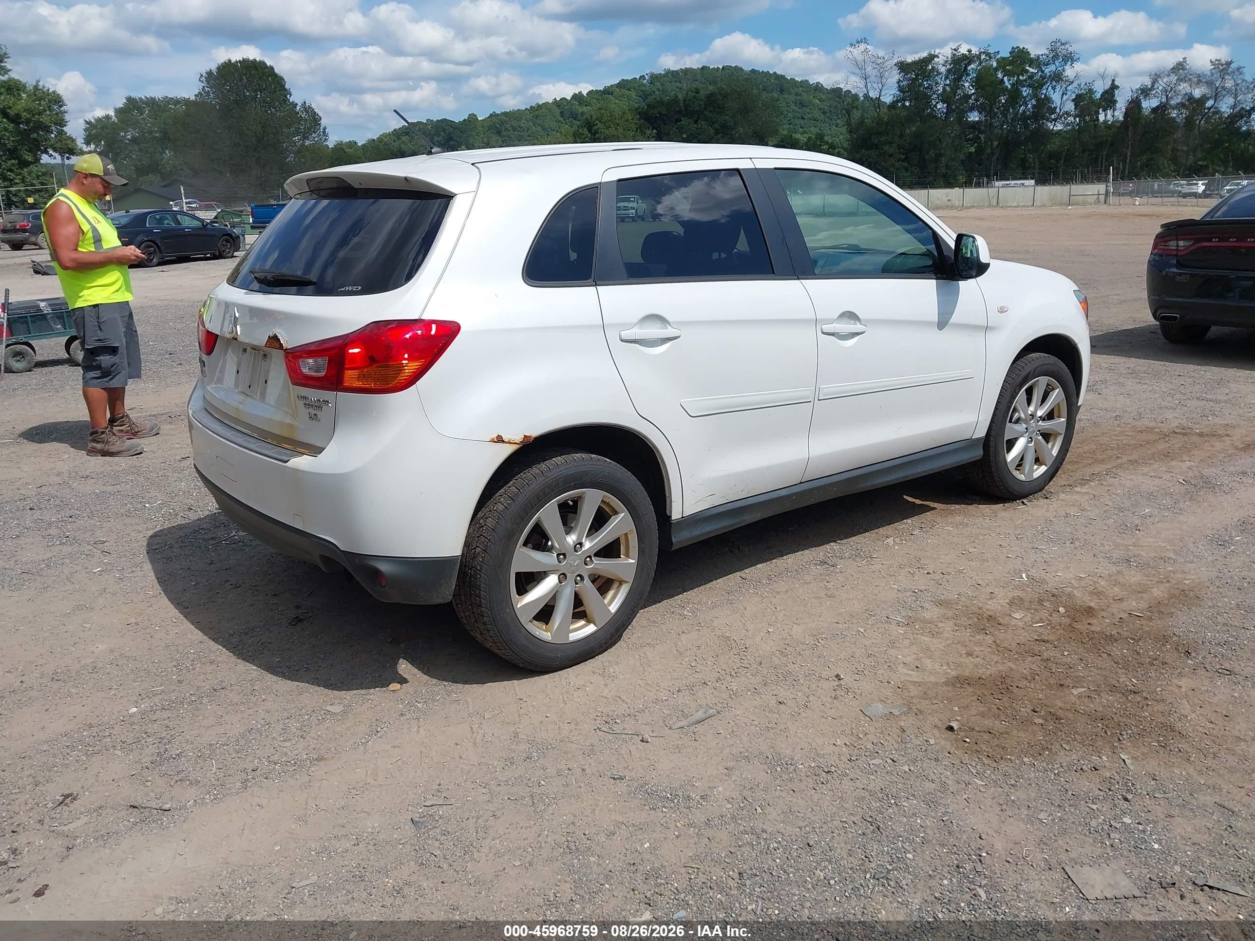 2015 Mitsubishi Outlander Sport Es White vin: 4A4AR3AW1FE025217