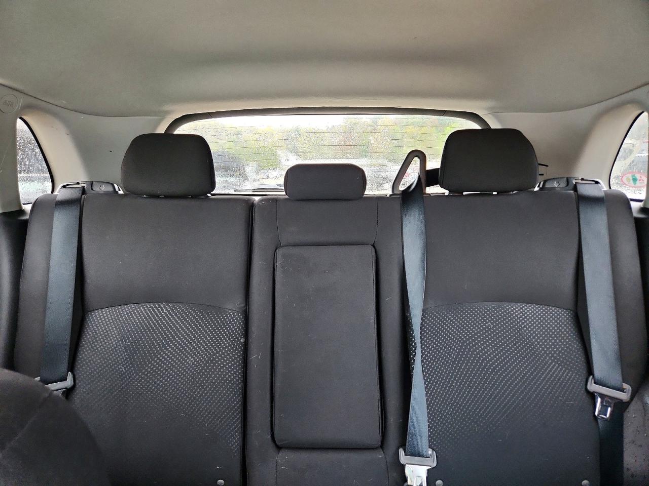 2015 Mitsubishi Outlander Sport Es Silver vin: 4A4AR3AW4FE061032