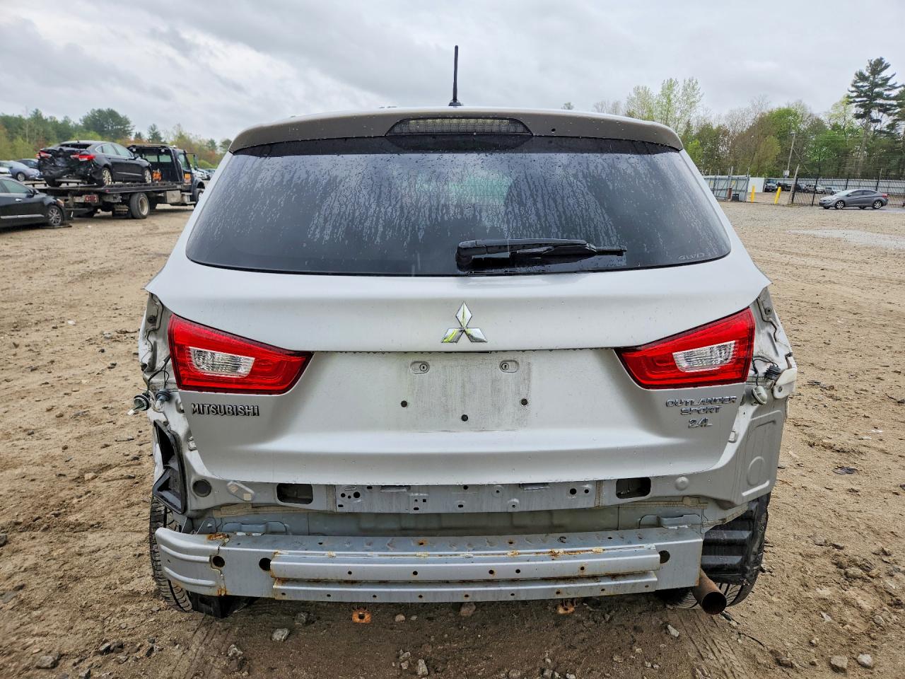 2015 Mitsubishi Outlander Sport Es Silver vin: 4A4AR3AW4FE061032