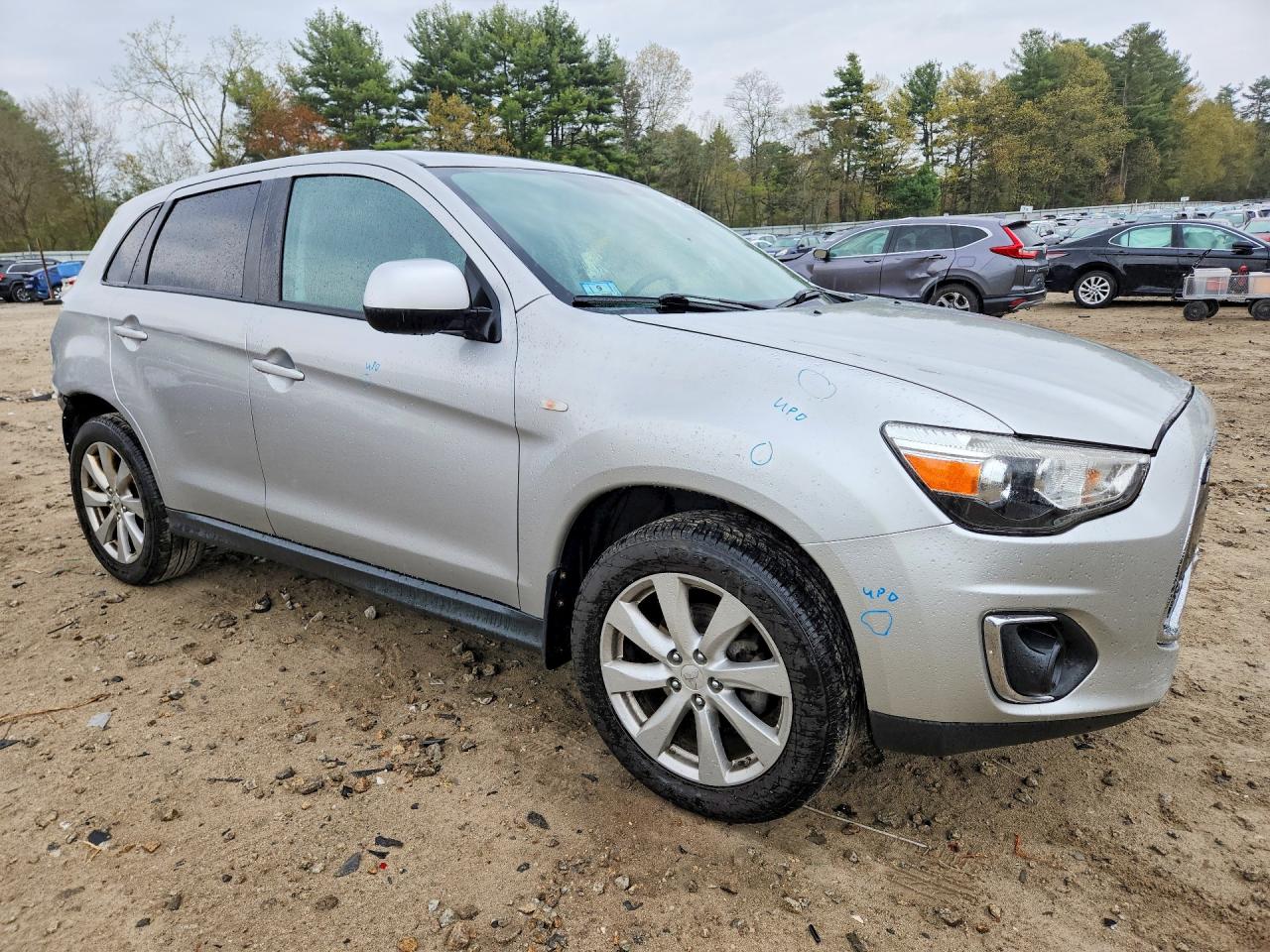 2015 Mitsubishi Outlander Sport Es Silver vin: 4A4AR3AW4FE061032