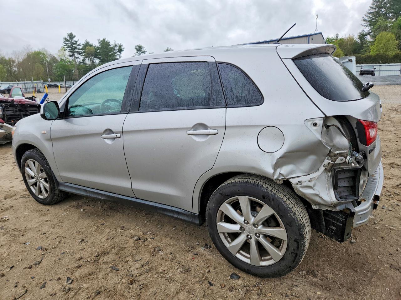 2015 Mitsubishi Outlander Sport Es Silver vin: 4A4AR3AW4FE061032