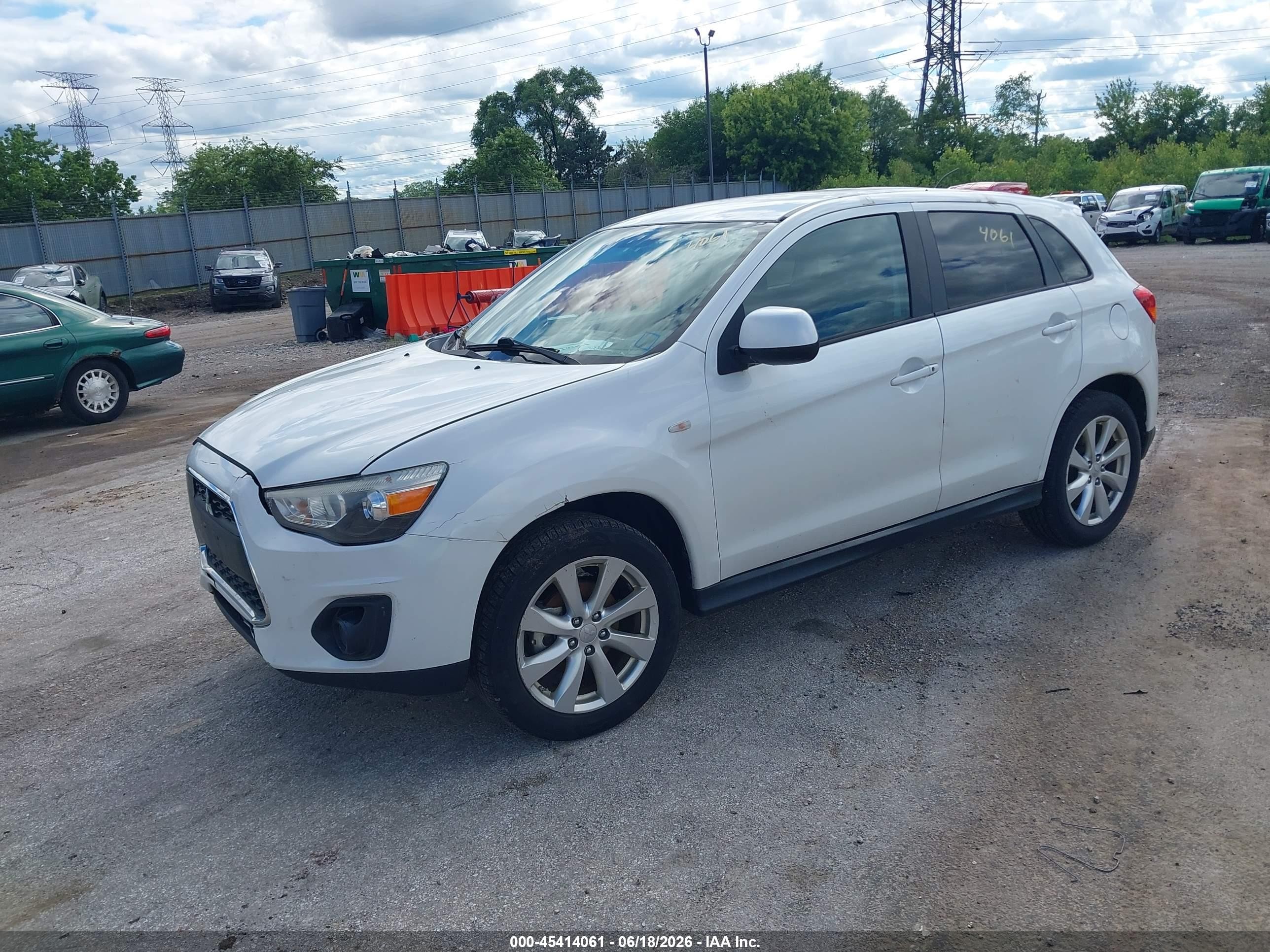 2015 Mitsubishi Outlander Sport Es White vin: 4A4AR3AWXFE036040