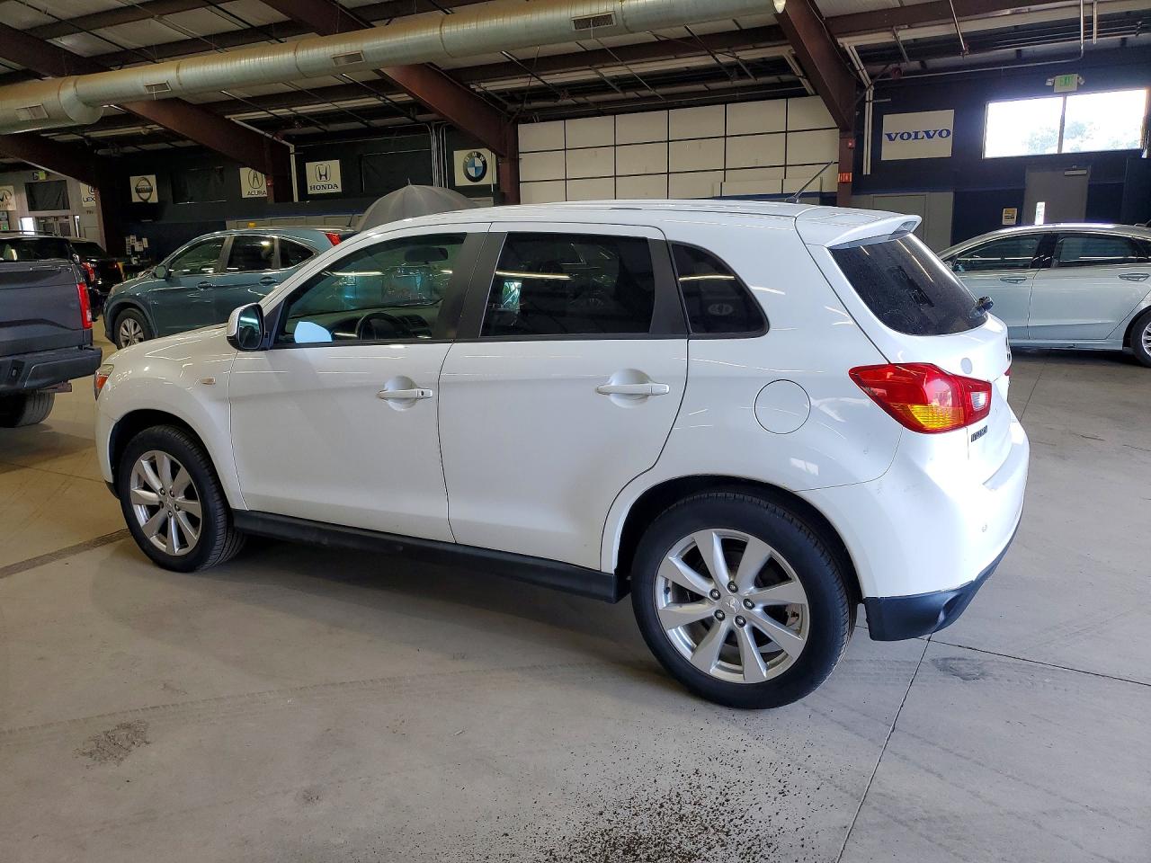2015 Mitsubishi Outlander Sport Es White vin: 4A4AR3AWXFE038418