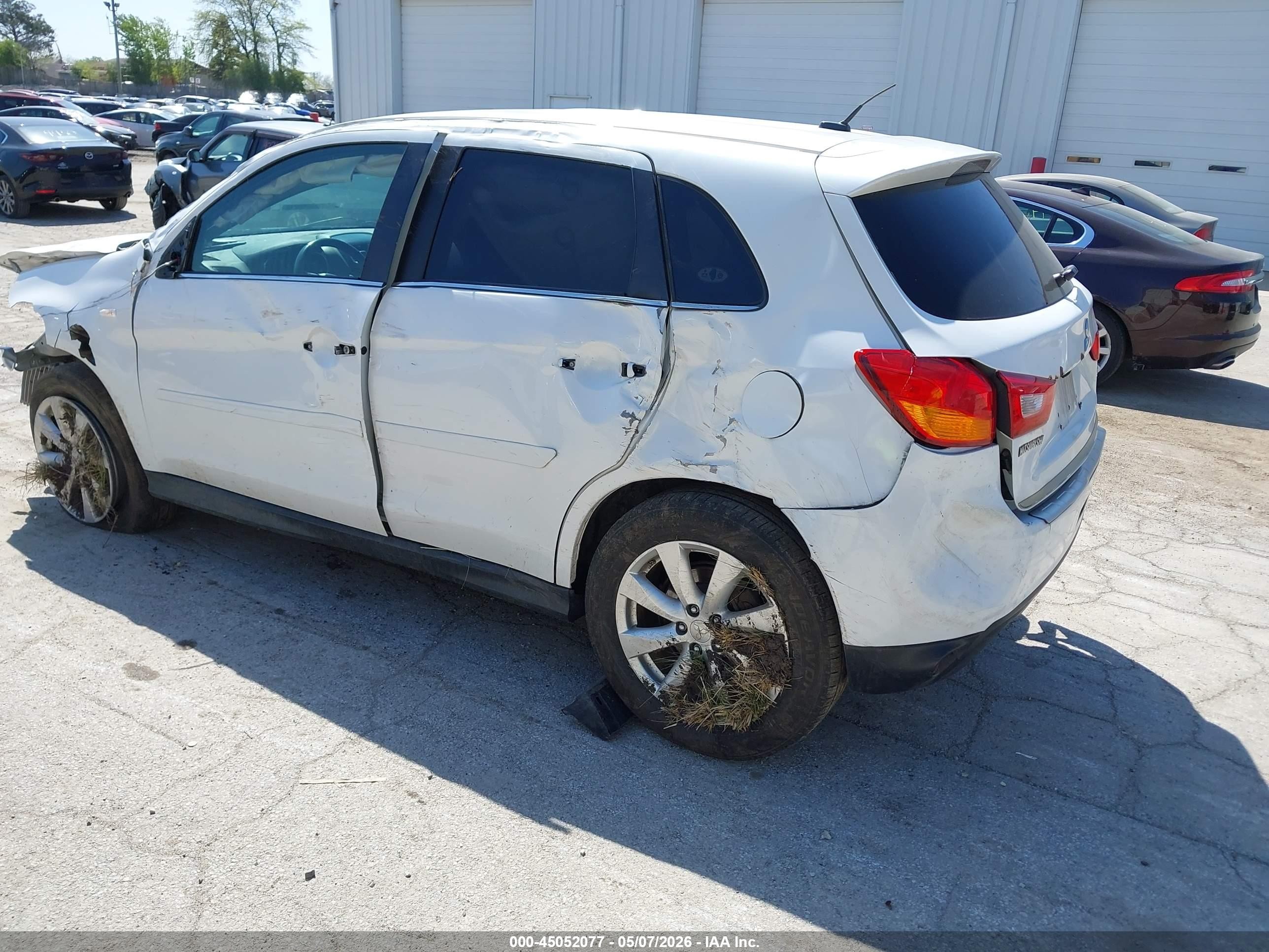 2015 Mitsubishi Outlander Sport Se White vin: 4A4AR4AU0FE001611