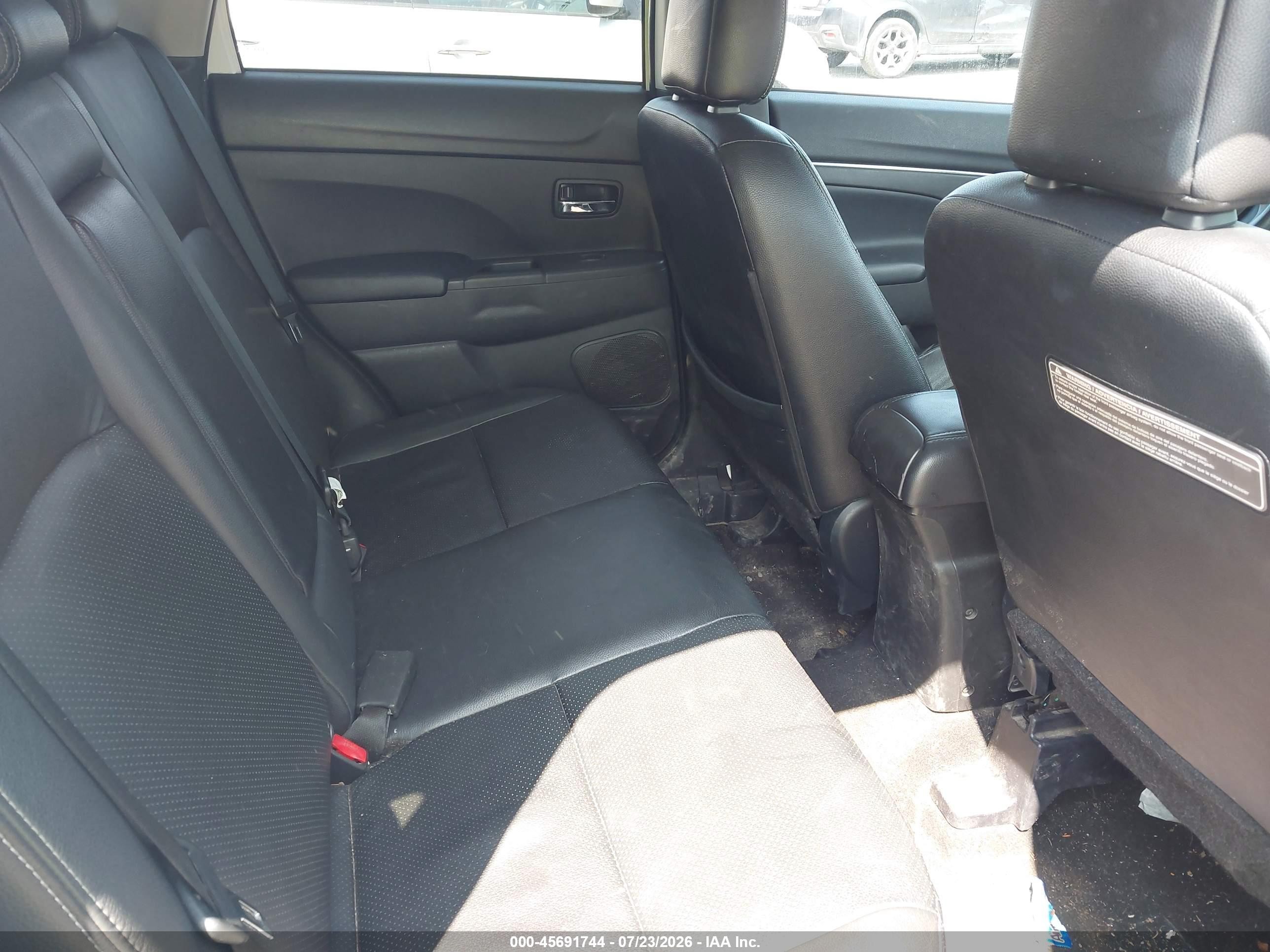 2015 Mitsubishi Outlander Sport Se White vin: 4A4AR4AU2FE057307