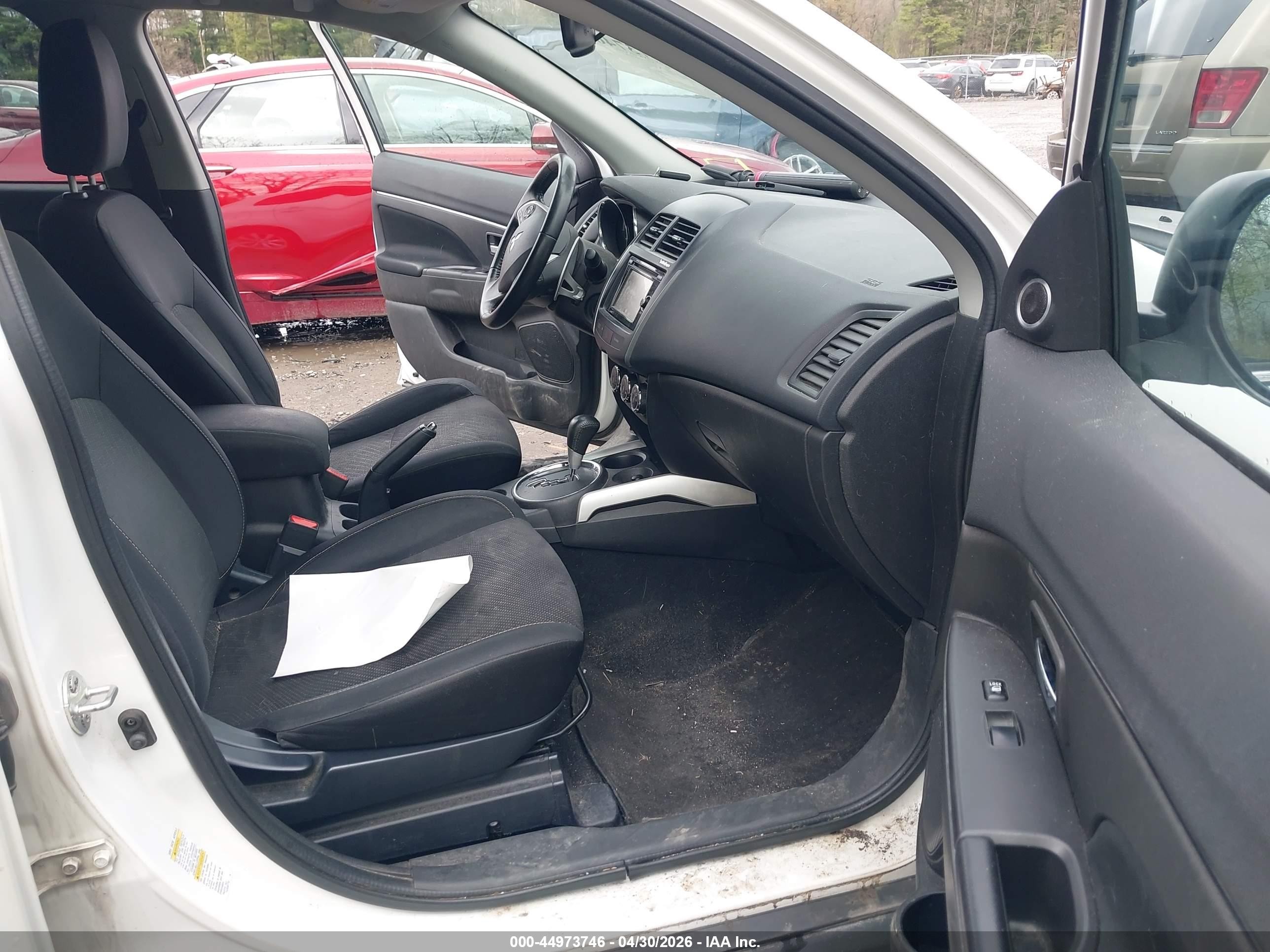 2014 Mitsubishi Outlander Sport Se White vin: 4A4AR4AU4EE018474
