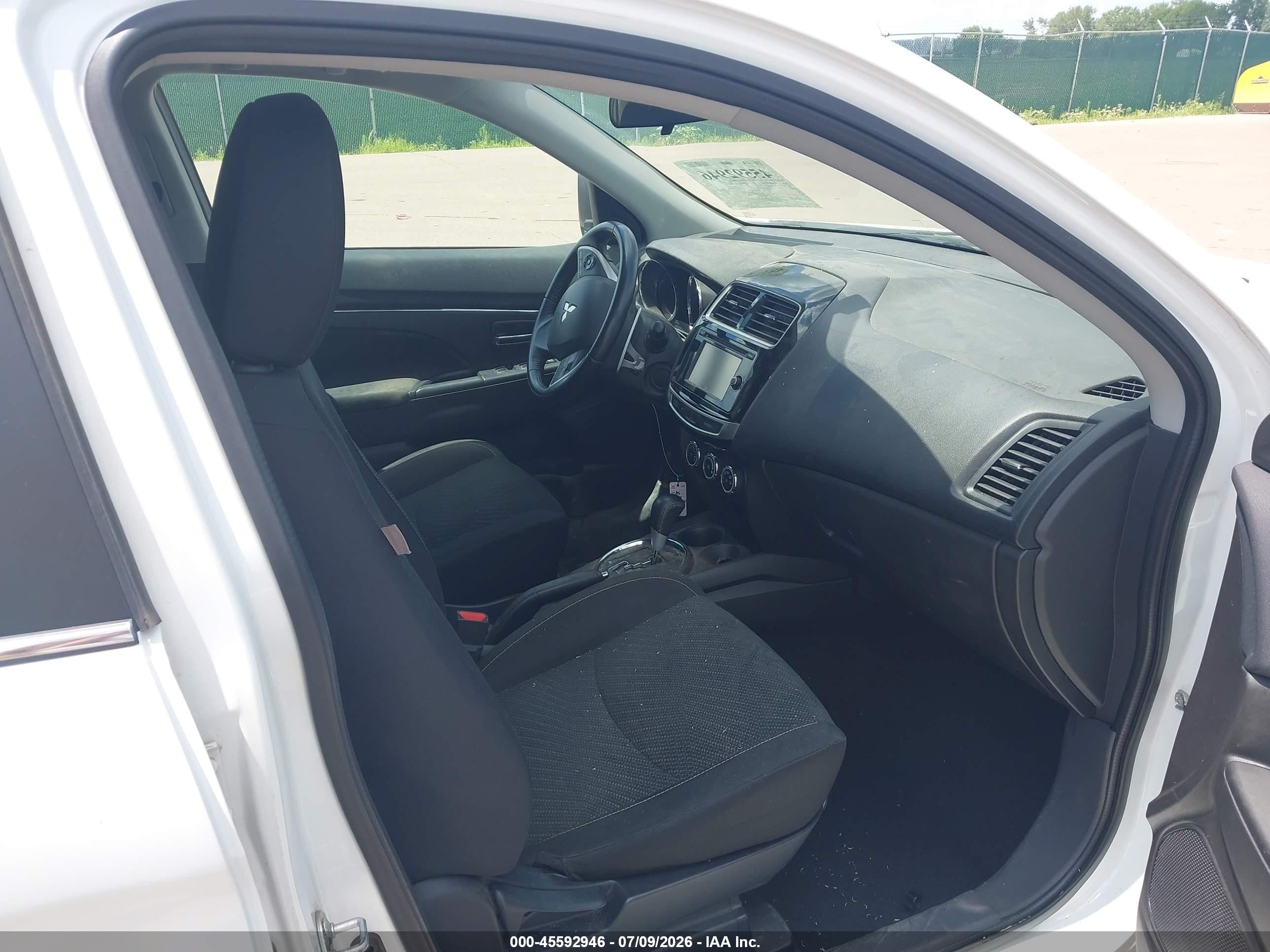 2015 Mitsubishi Outlander Sport Se Белый vin: 4A4AR4AU4FE016192
